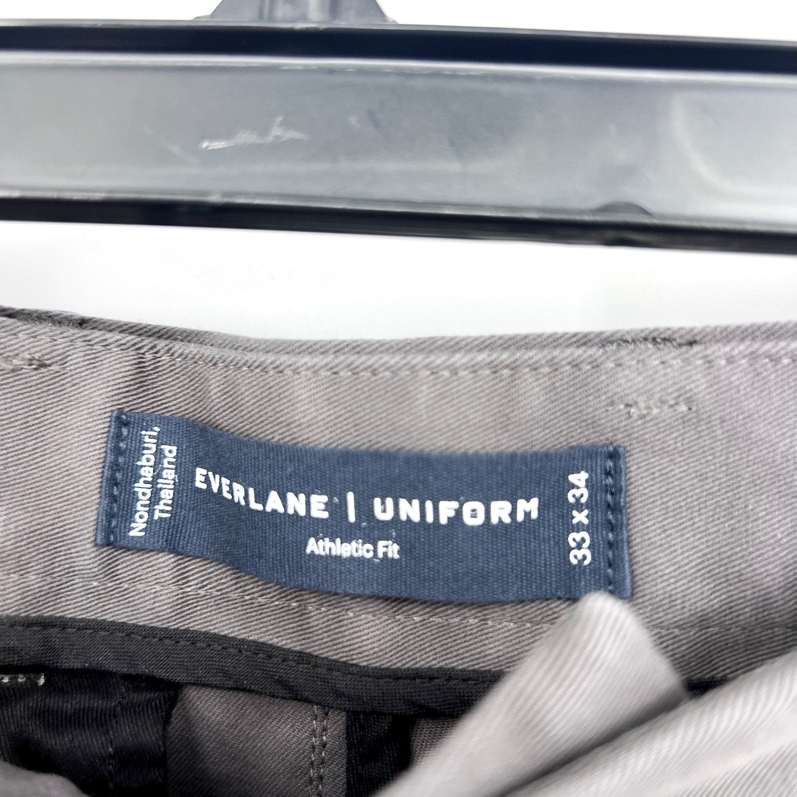 EVERLANE Uniform Mens Performance Chino Pants 33x34 Slate Grey Athletic Fit NWT