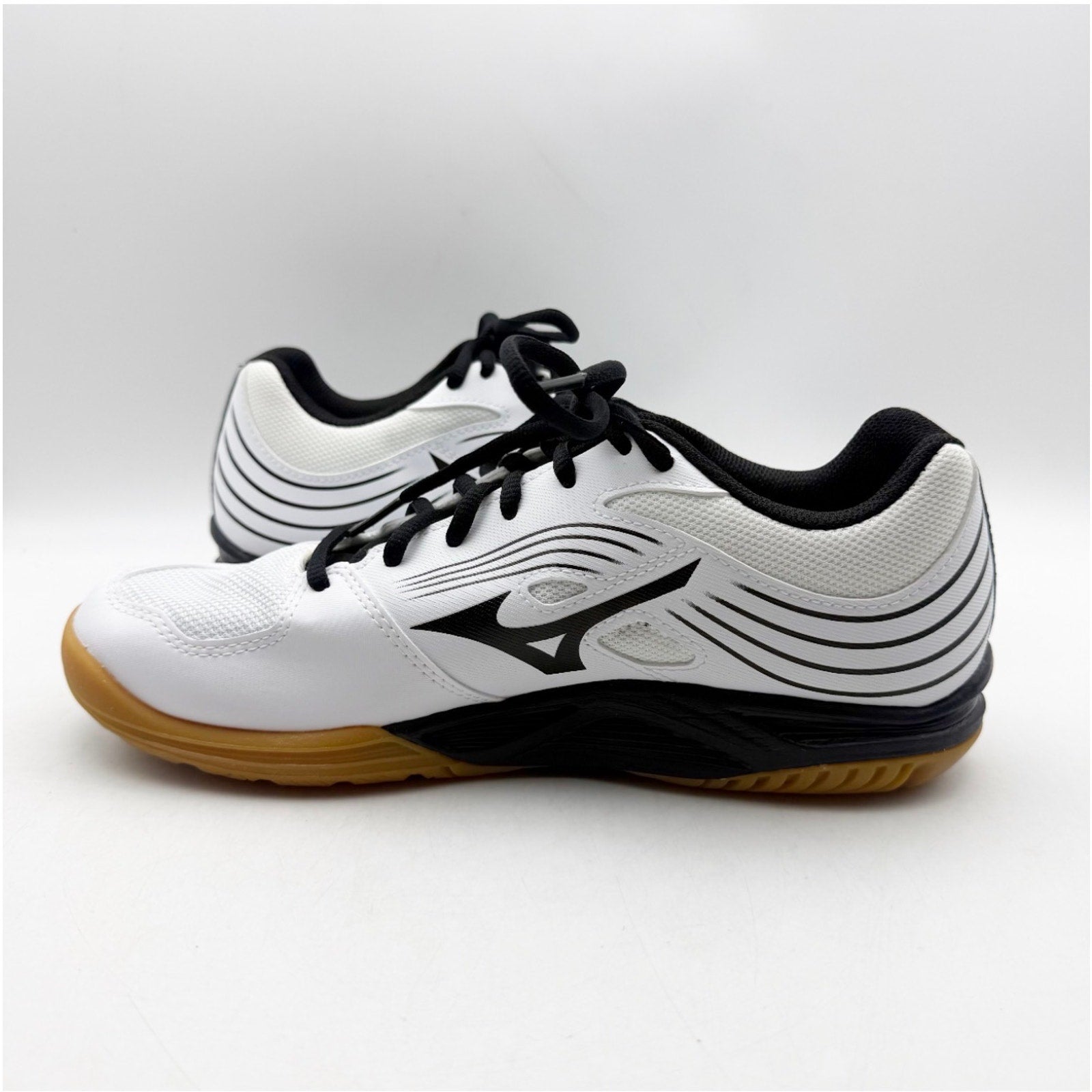 MIZUNO Womens Cyclone Speed 3 Volleyball Shoe Size 9.5 White Black Lace Up NWOB