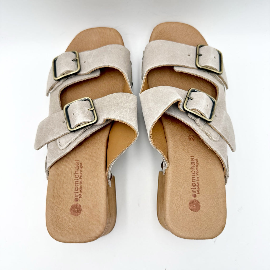 Eric Michael Womens Austin Clogs Sandals EU 38 US 7-7.5 Beige Grey Suede NWOB