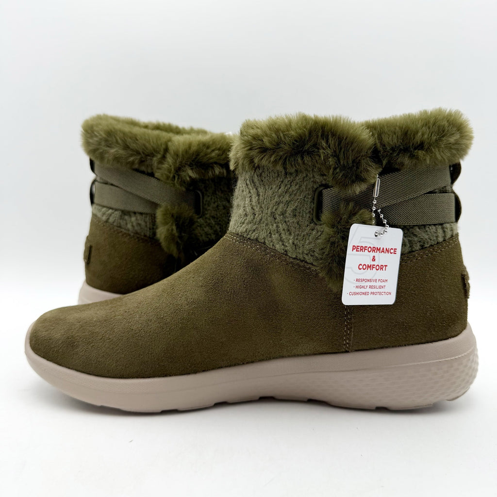 Skechers Womens On The Go City Boots Size 6 WIDE Green Suede Water Repellent NIB