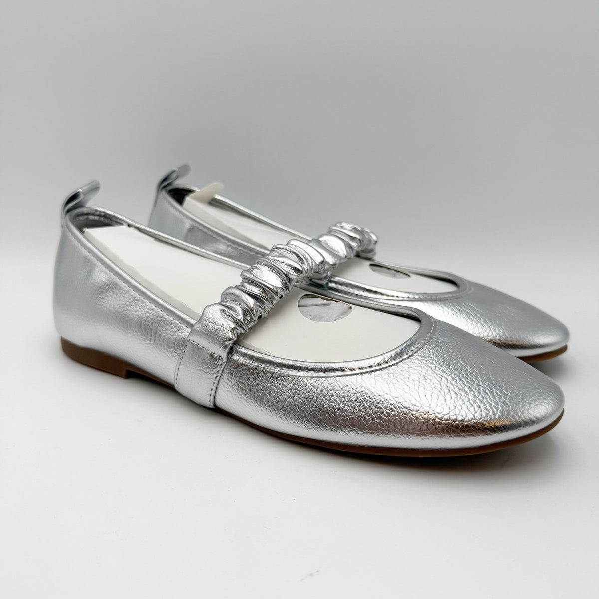 MIA Womens Uliana Mary Jane Ballet Flats Size 6 M EU 36.5 Silver Leather NWOB
