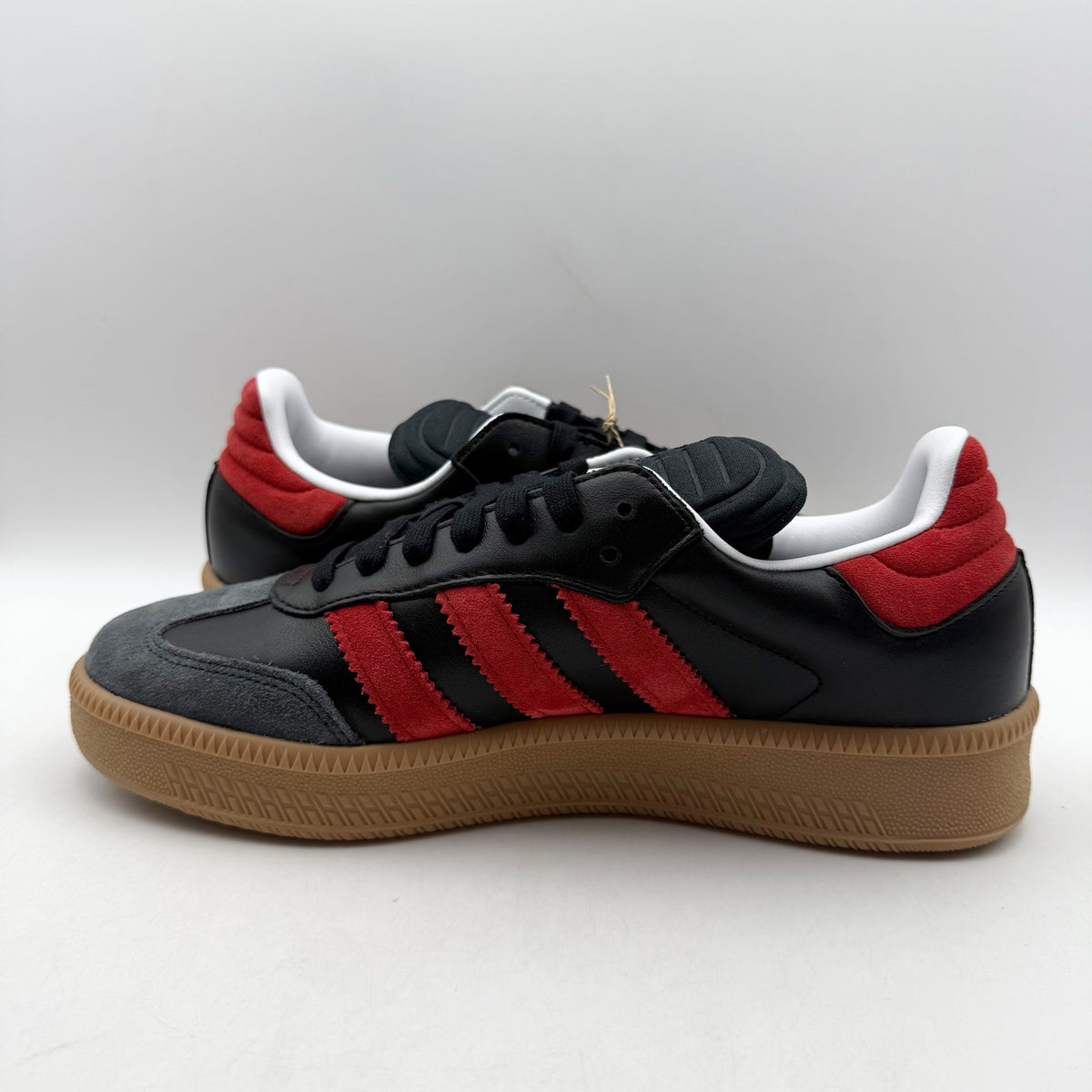 Adidas Samba XLG Sneakers MENS 8.5 WOMENS 9.5 Black Red Suede Athletic NIB