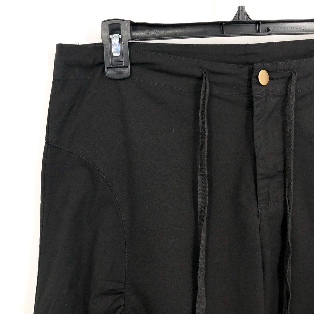 XCVI Women's Cargo Gaucho Crop Pants Medium Black Lagenlook Flare Wide Leg NWT