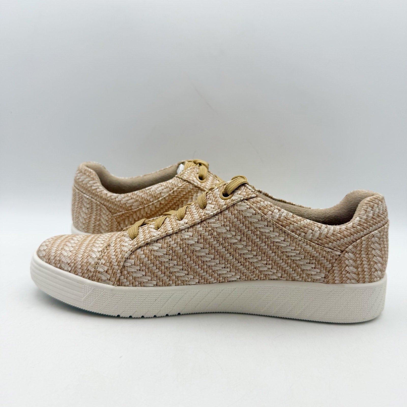 SOUL Naturalizer Womens Neela Sneakers US 8 M EU 38.5 Beige Woven NIB