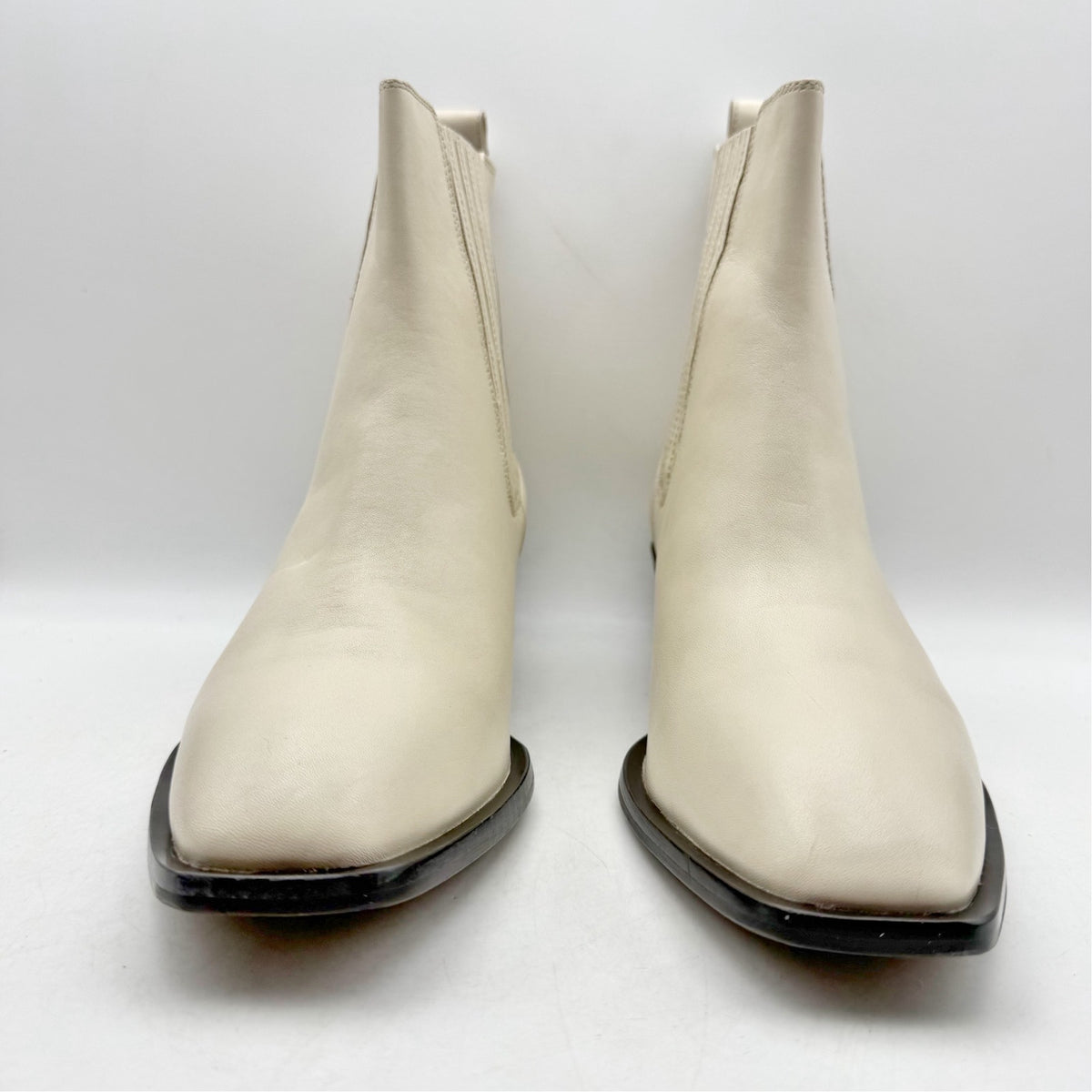 Seychelles Womens Hold Me Down Chelsea Ankle Boots Size 11 Cream Leather NWOB