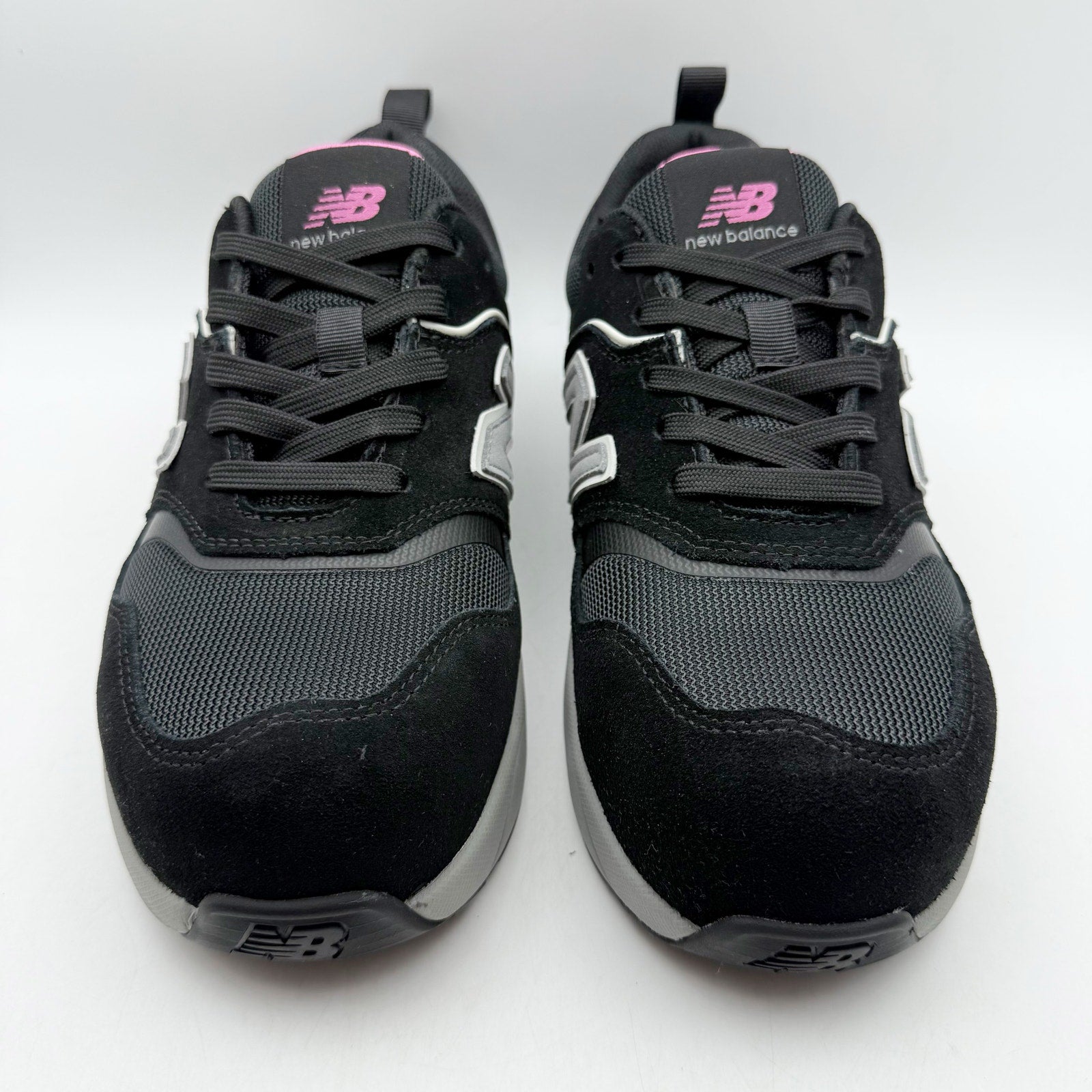 New Balance Womens Elite Lite Work Sneakers US 7 EU 38 Black Pink CT SR NIB