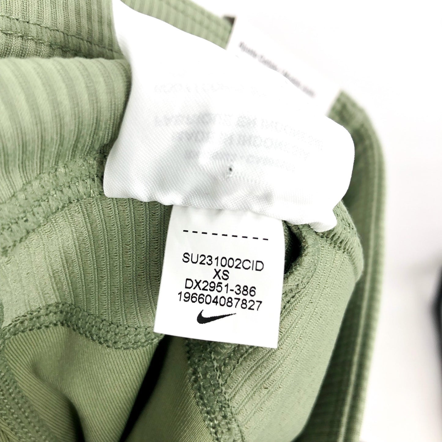 NIKE Womens Tight Athletic Running Shorts XS Olive Green Mid-Rise Ribbed NWT