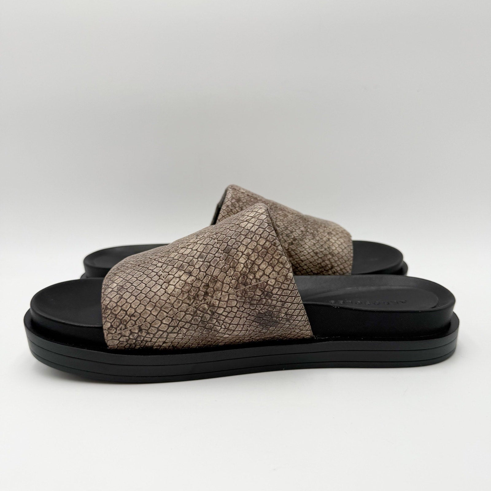 Aerosoles Womens Leila Slide Sandals Size 8.5 M Grey Snake Quilted NWOB