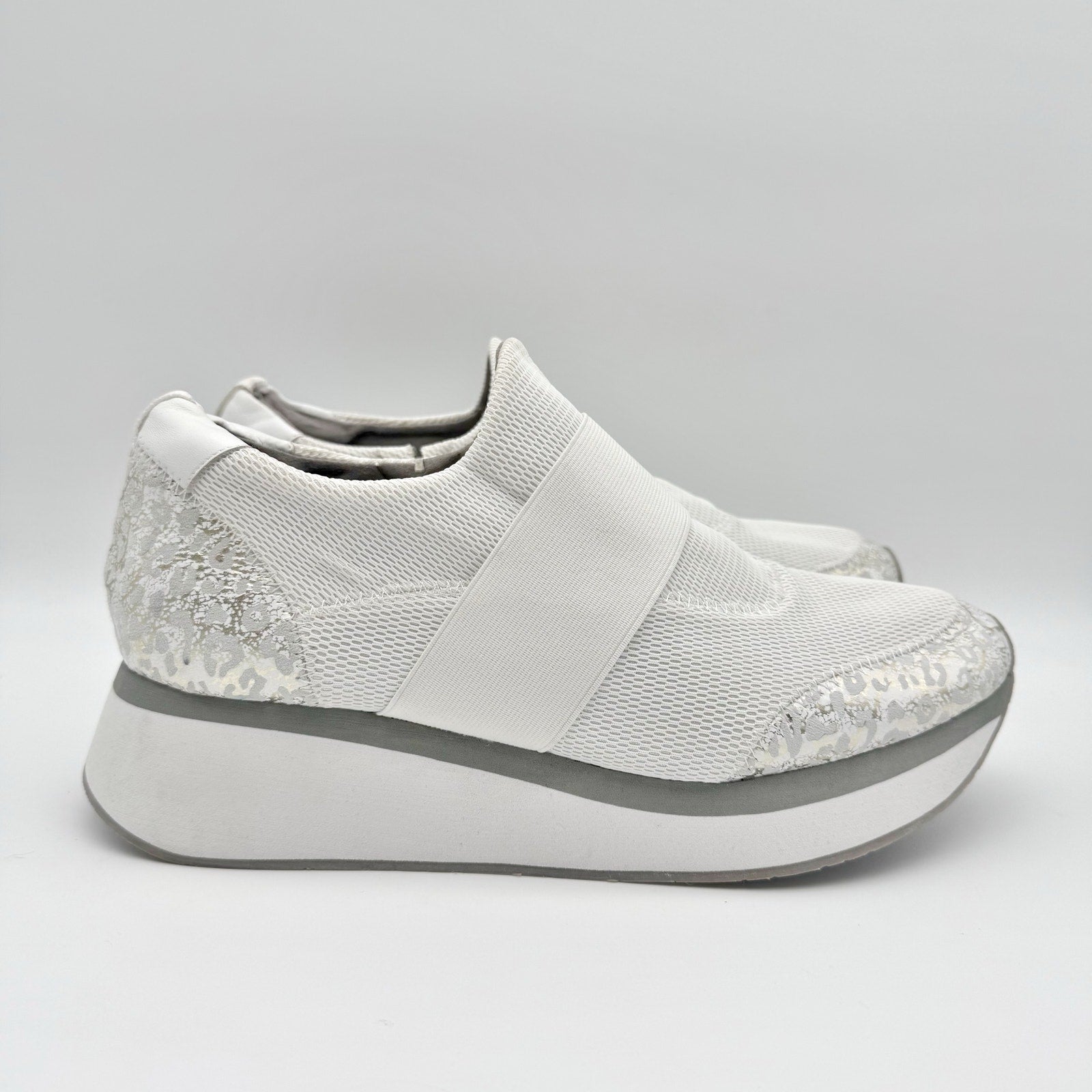 Donald Pliner Womens Pelham Wedge Sneaker US 11 M Silver White Slip On NWOB