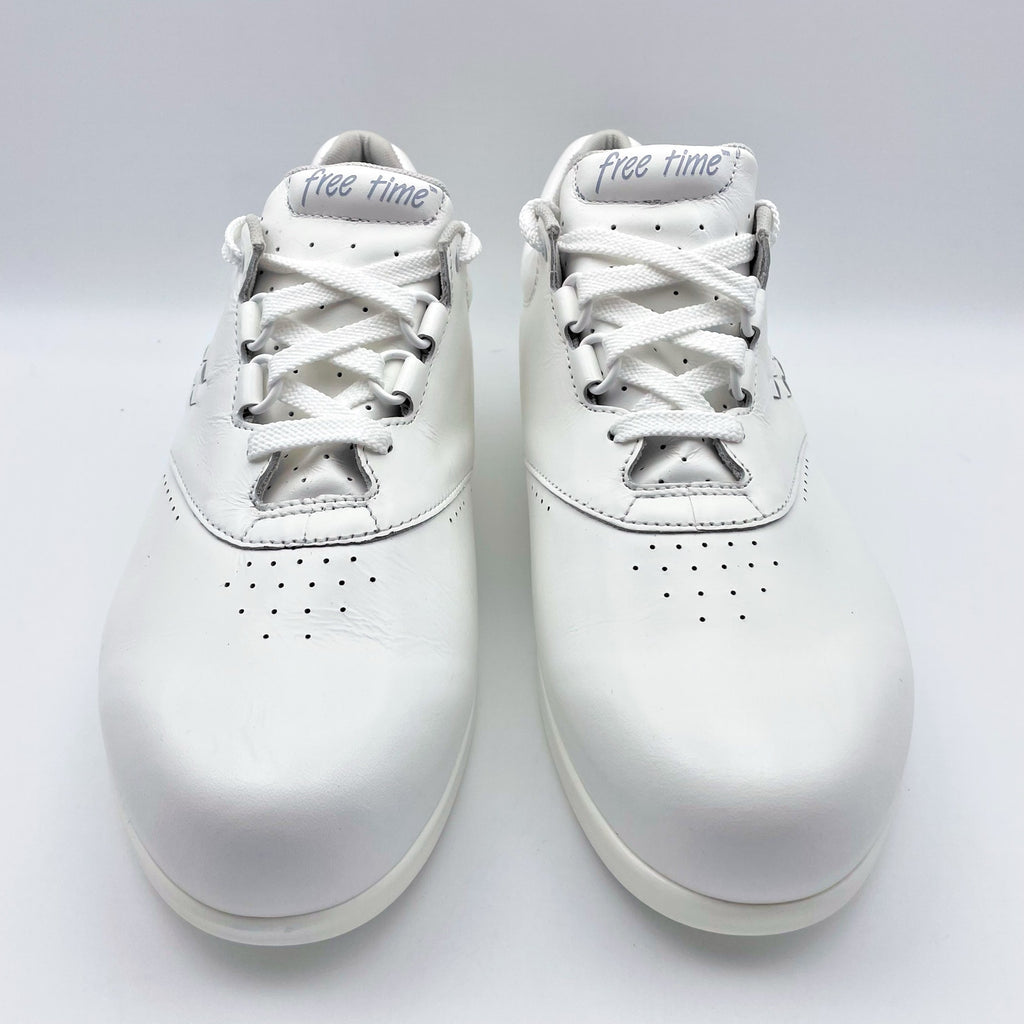SAS Womens Free Time Comfort Walking Sneakers US 10.5 Wide White Leather NIB