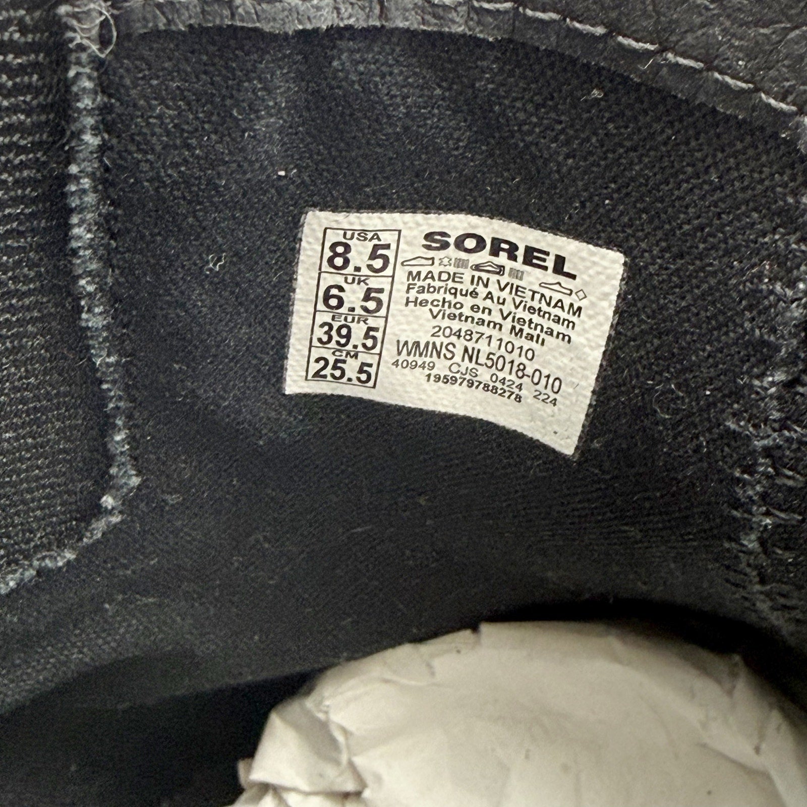 Sorel Womens Emelie lll Zip Bootie US 8.5 EU 39.5 Black Leather Waterproof NIB