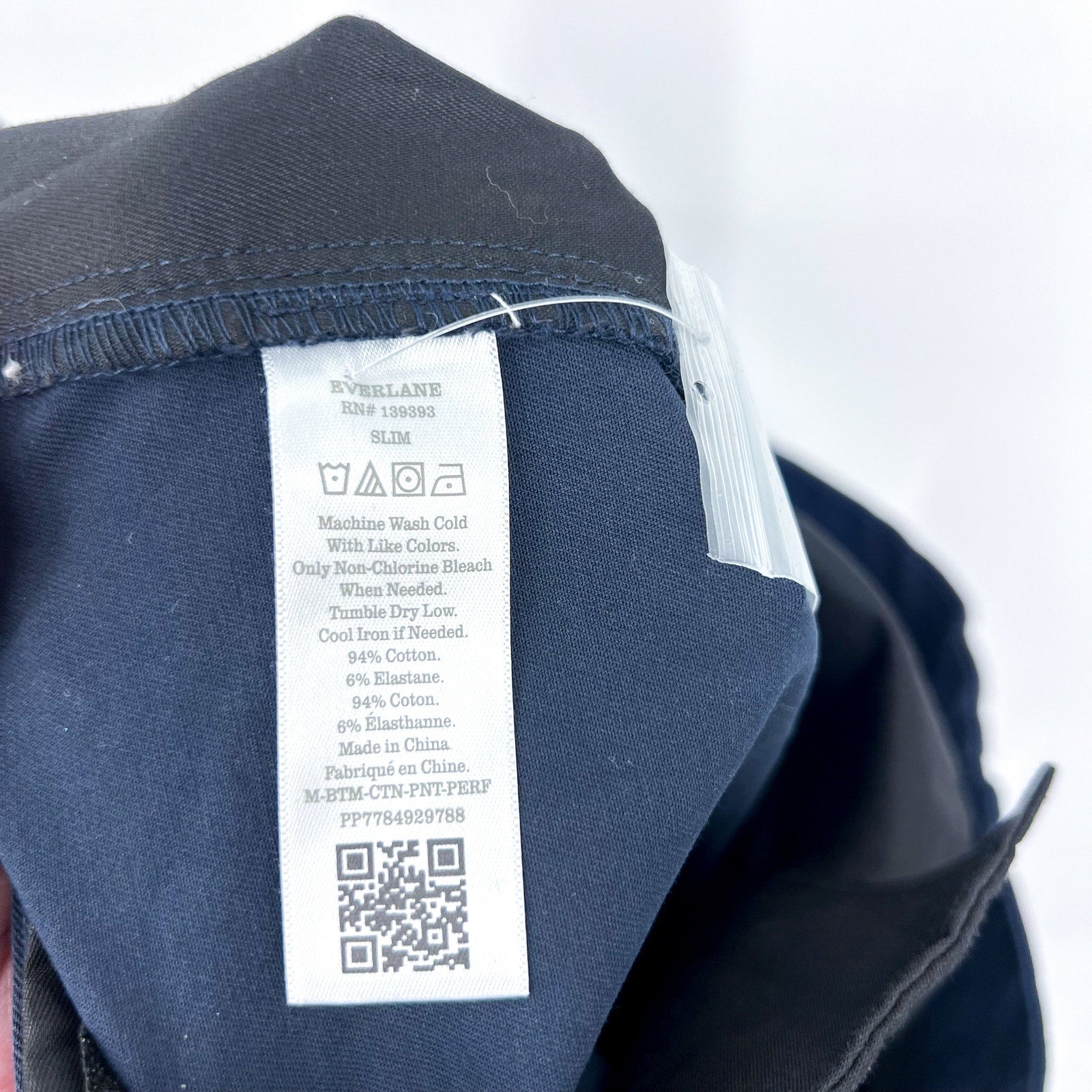 EVERLANE Men's Uniform Performance Chino 35x30 Navy Blue Slim Fit Pants NWT