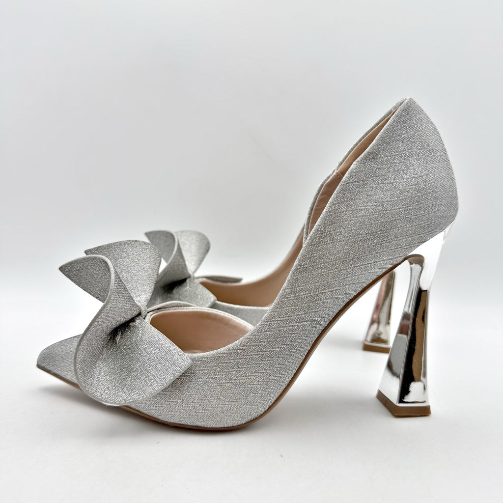 Blue by Betsey Johnson Womens Nobble High Heels Size 8 M Silver Bow NWOB