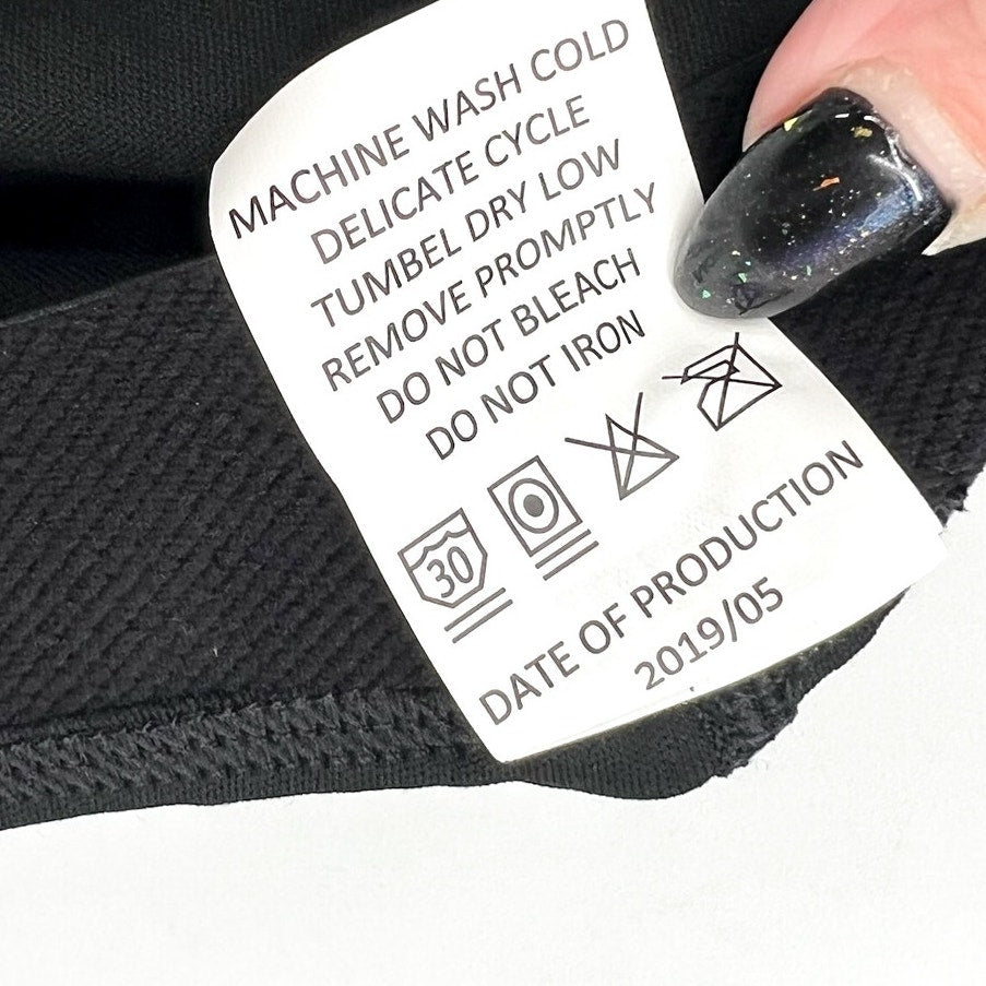 HOT CHILLYS Youth Boy's Peach Skins Base Layer Bottom Medium Black NWT