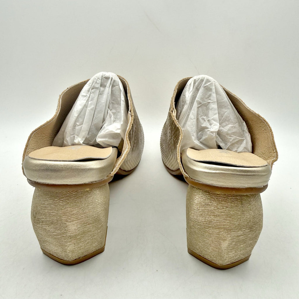 Antelope Womens Penni Mule Heels EU 41 US 10-10.5 Gold Leather NWOB