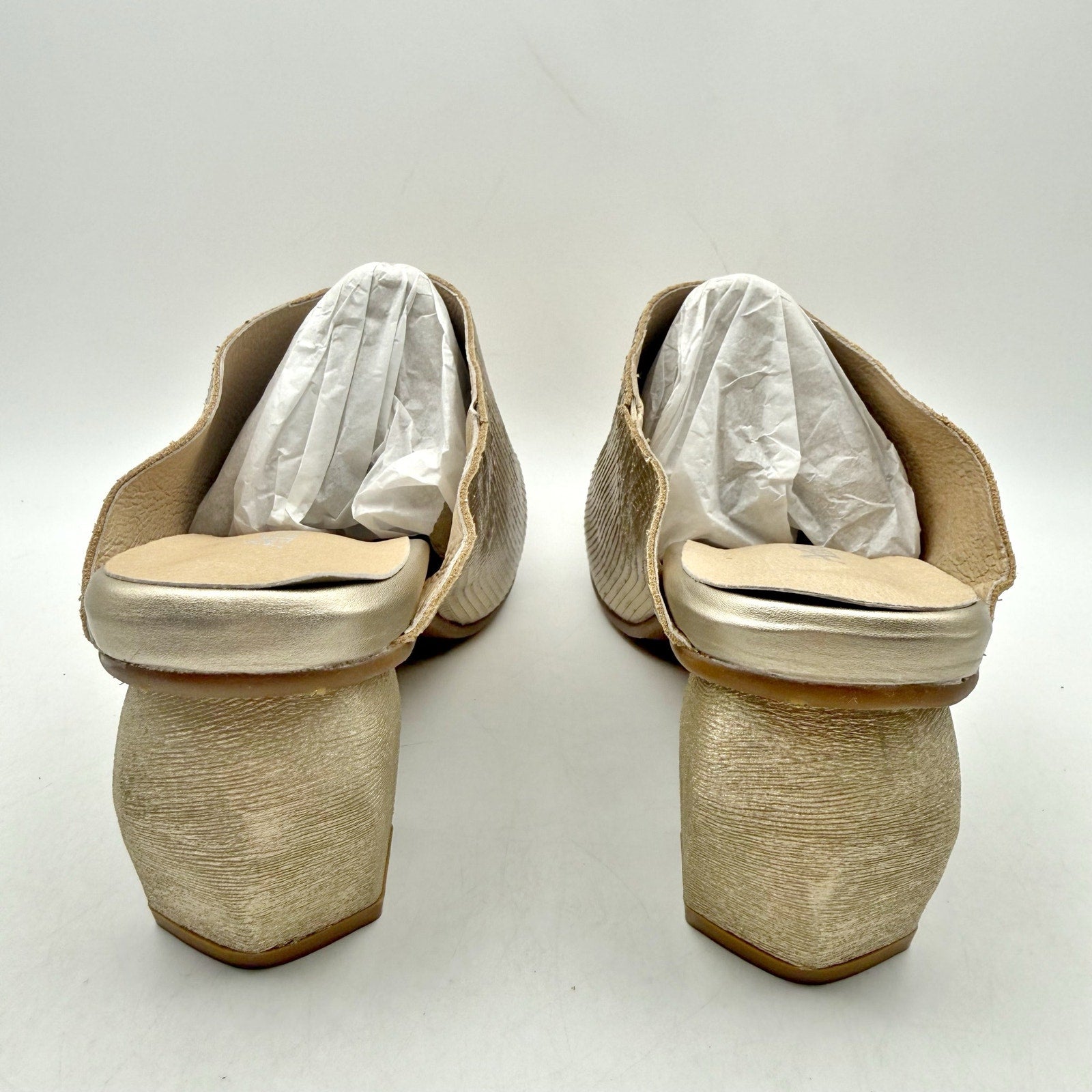 Antelope Womens Penni Mule Heels EU 41 US 10-10.5 Gold Leather NWOB