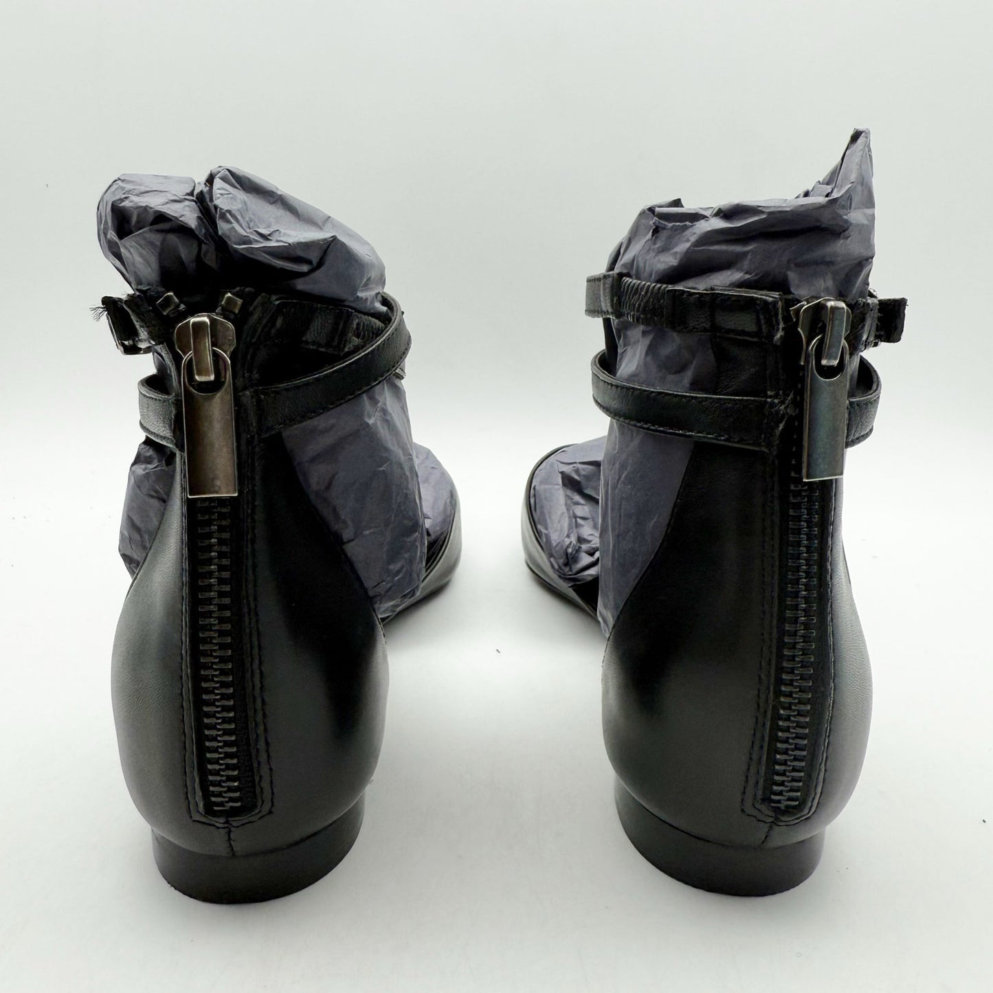 Seychelles Womens What a Girl Wants Flats US 6 M Black Leather NIB