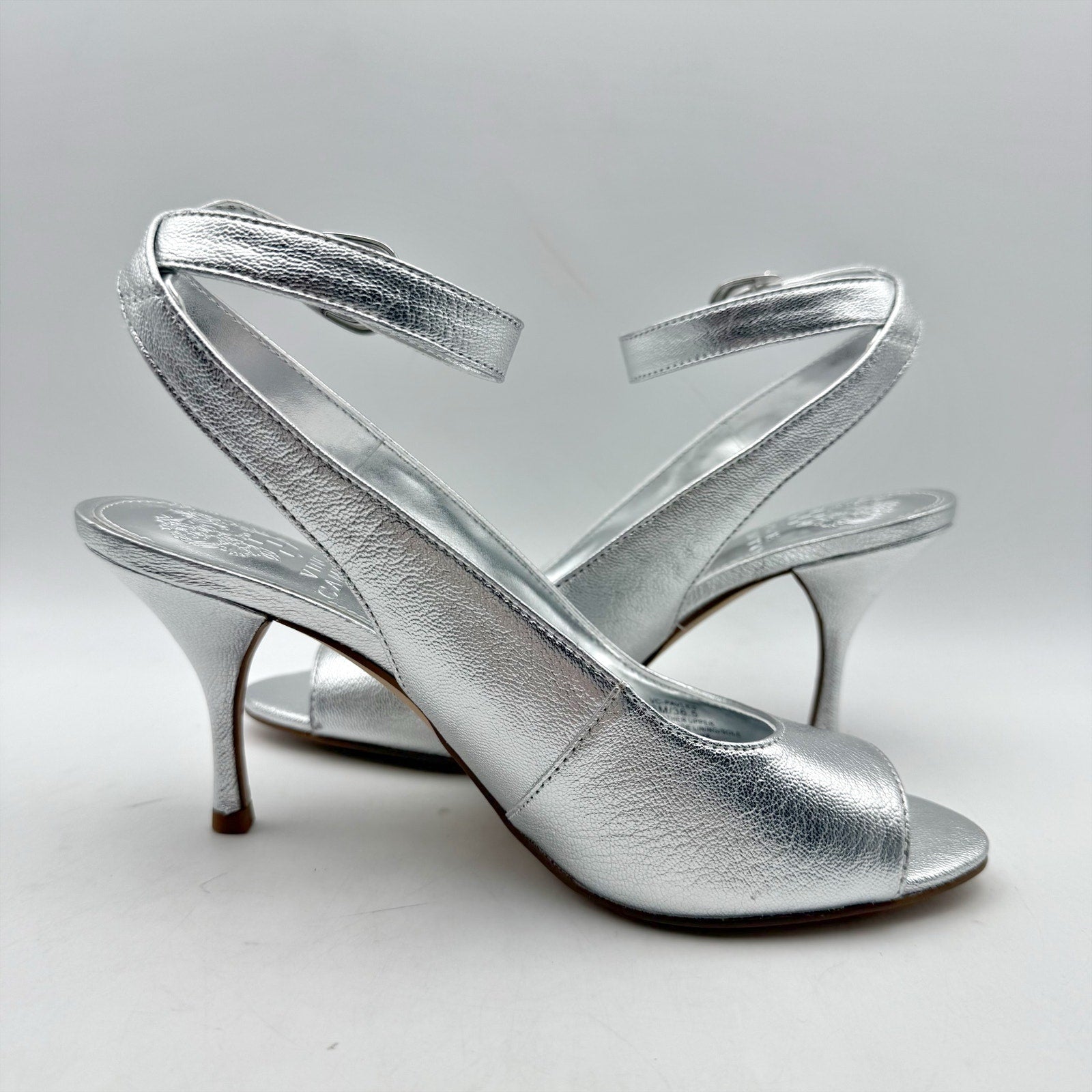 Vince Camuto Womens Pavles Ankle Strap Heeled Sandals Size 6 Silver Leather NIB