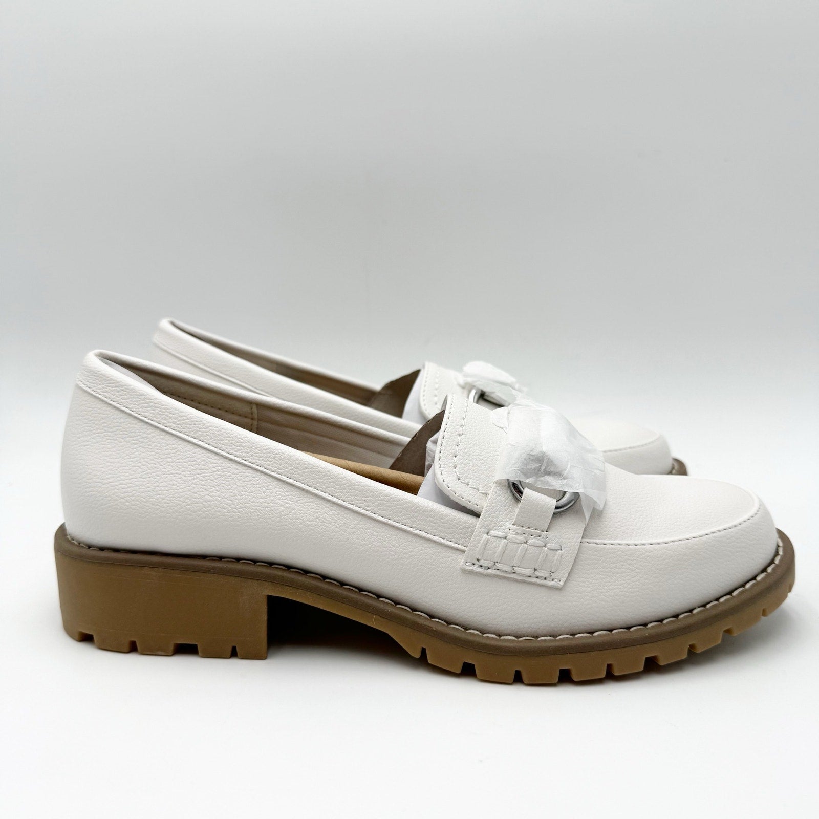 DV by Dolce Vita Womens Chressly Loafers Size 6.5 White Vegan Leather NWOB