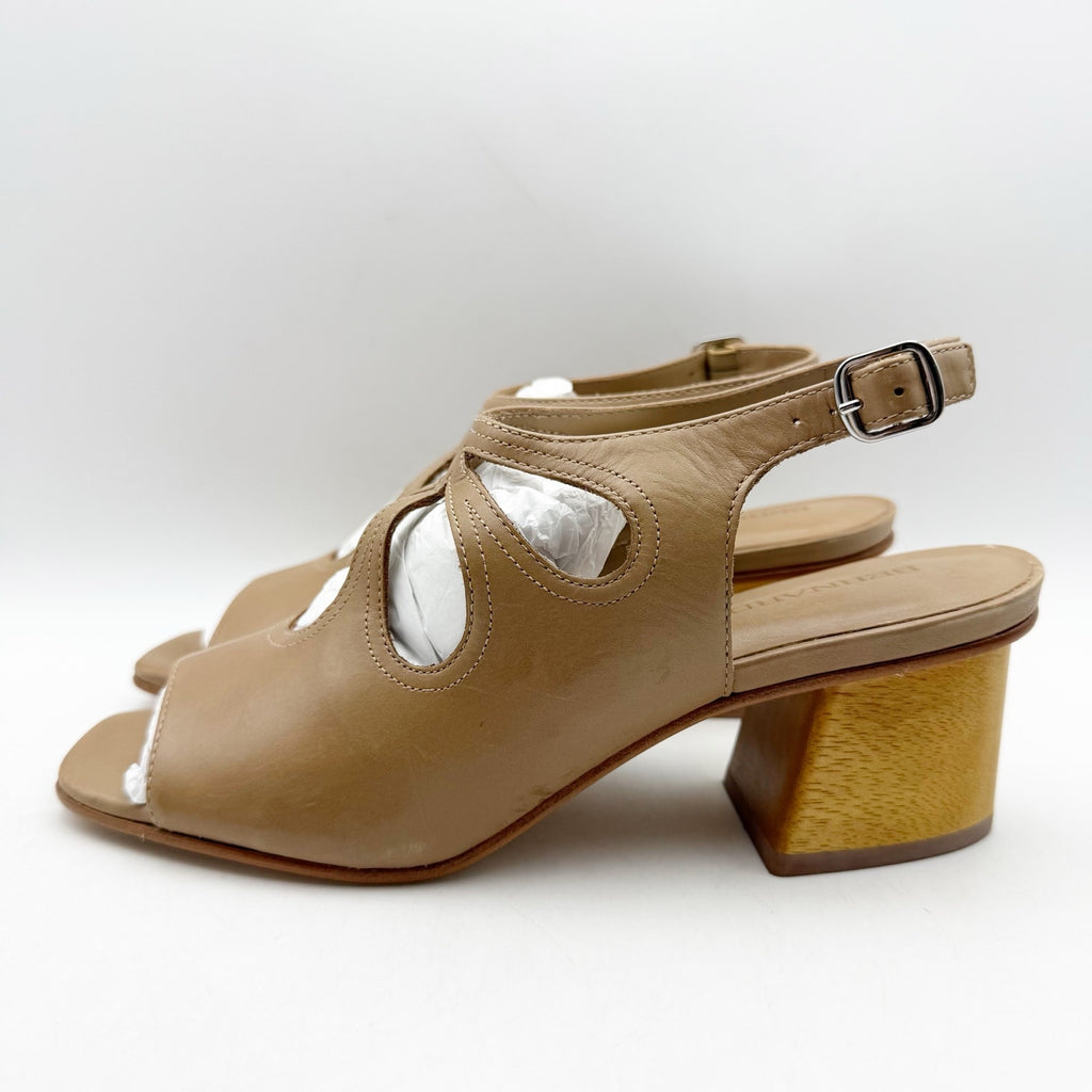 Bernardo Womens Lainey Heeled Sandals Size 8 M Tan Beige Leather NWOB