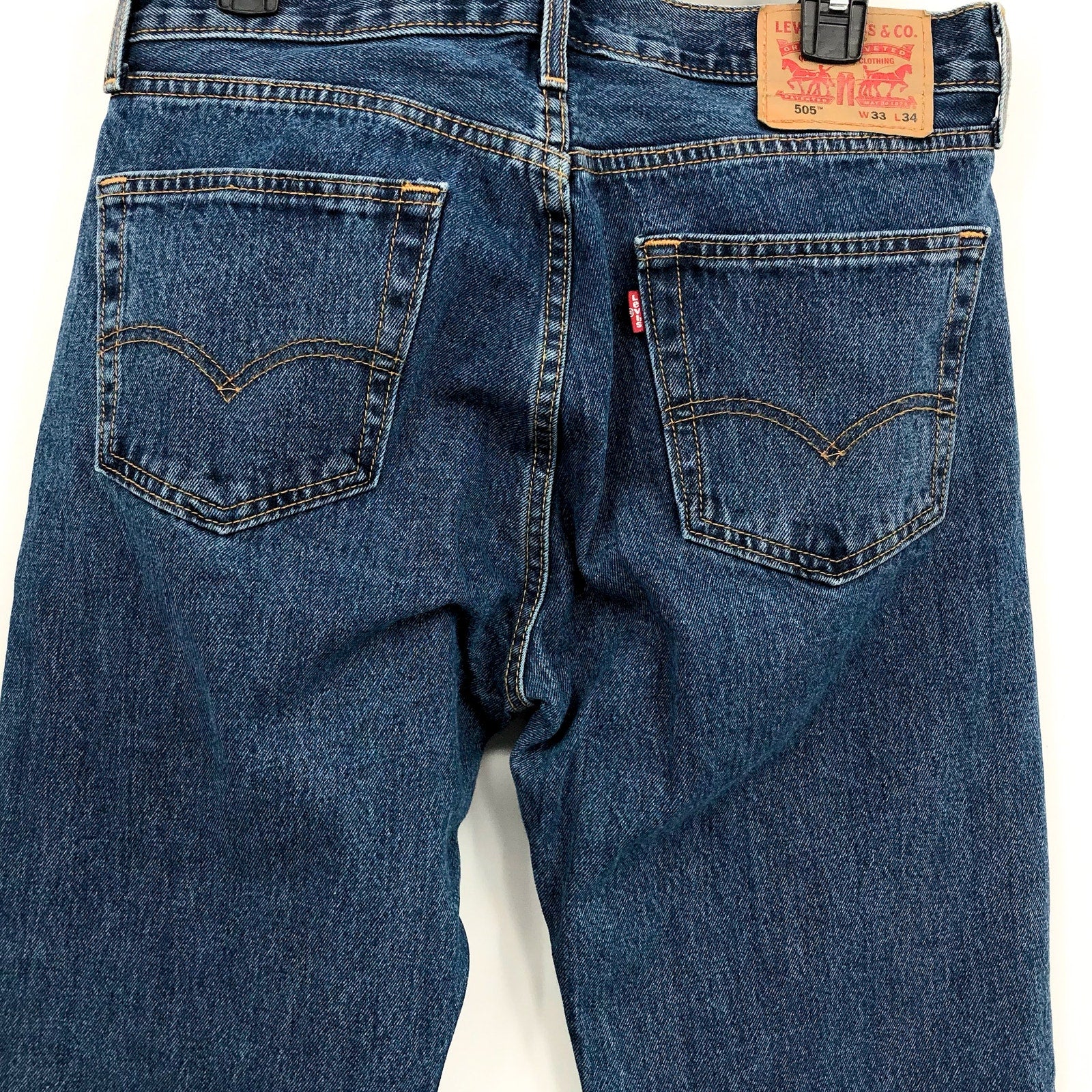 LEVI'S Men's 505 Straight Leg Jeans 33x34 Blue Dark Stonewash NWOT 005054886