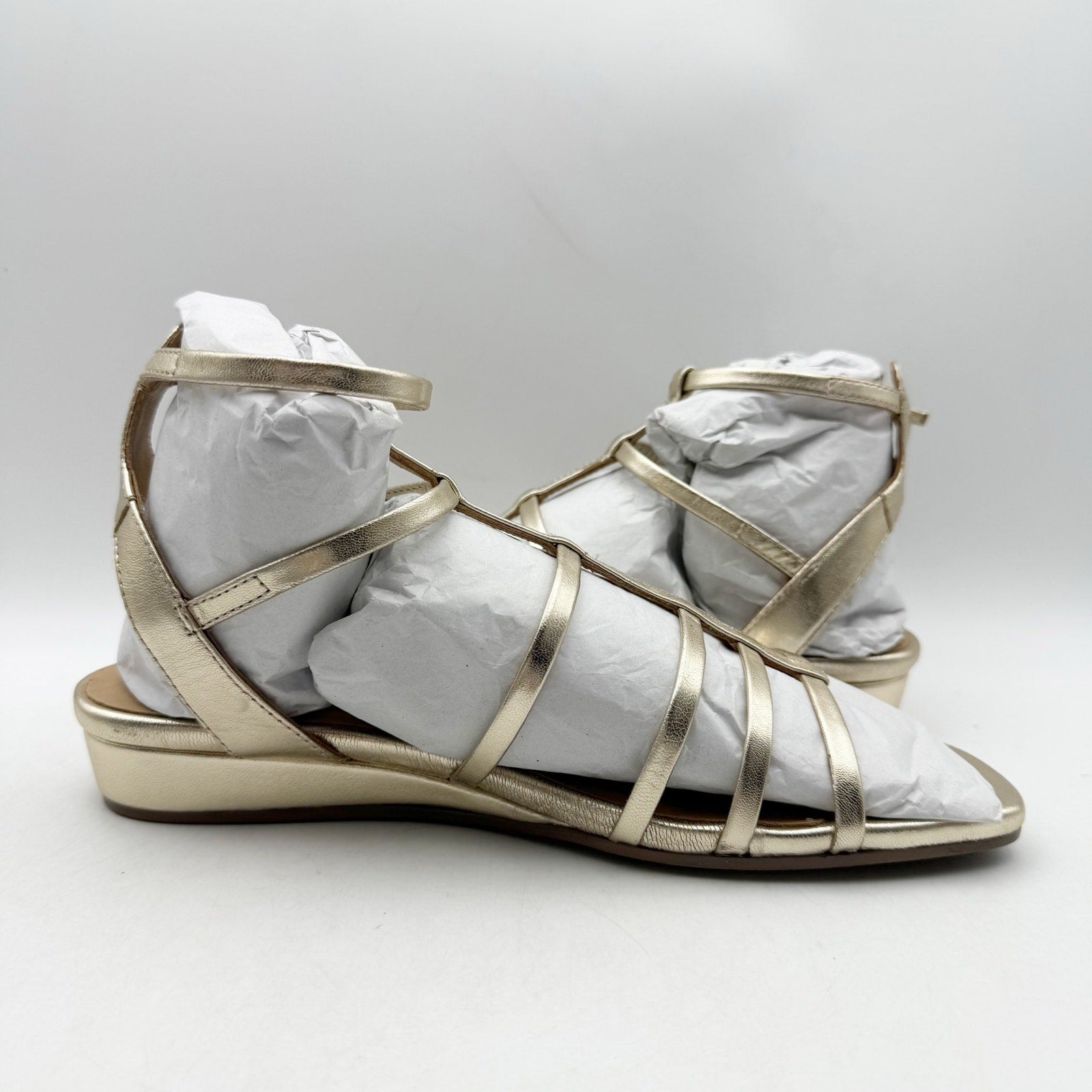 Seychelles Womens Luxurious Wedge Sandals US 7.5 Gold Leather Gladiator NWOB