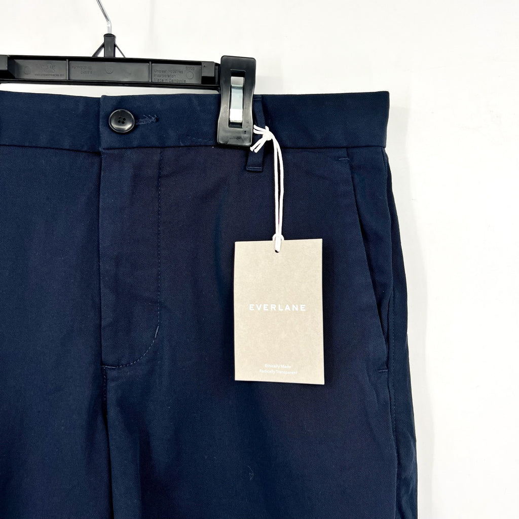 EVERLANE Men's 7” Slim-Fit Performance Chino Shorts Size 31 Navy Blue NWT