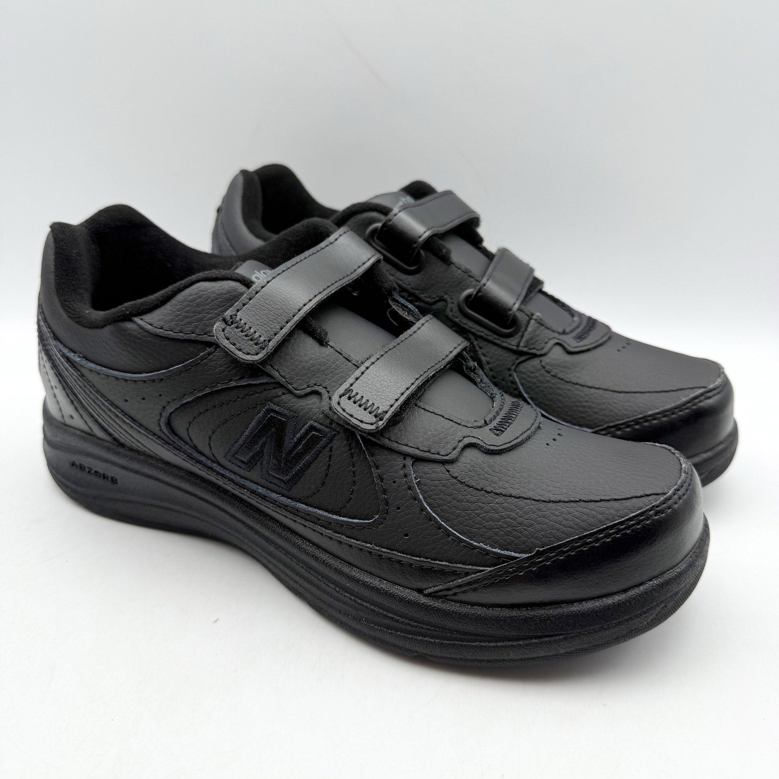New Balance Womens 577 Walking Sneakers US 7 EU 37.5 Black Hook-and-Loop NIB