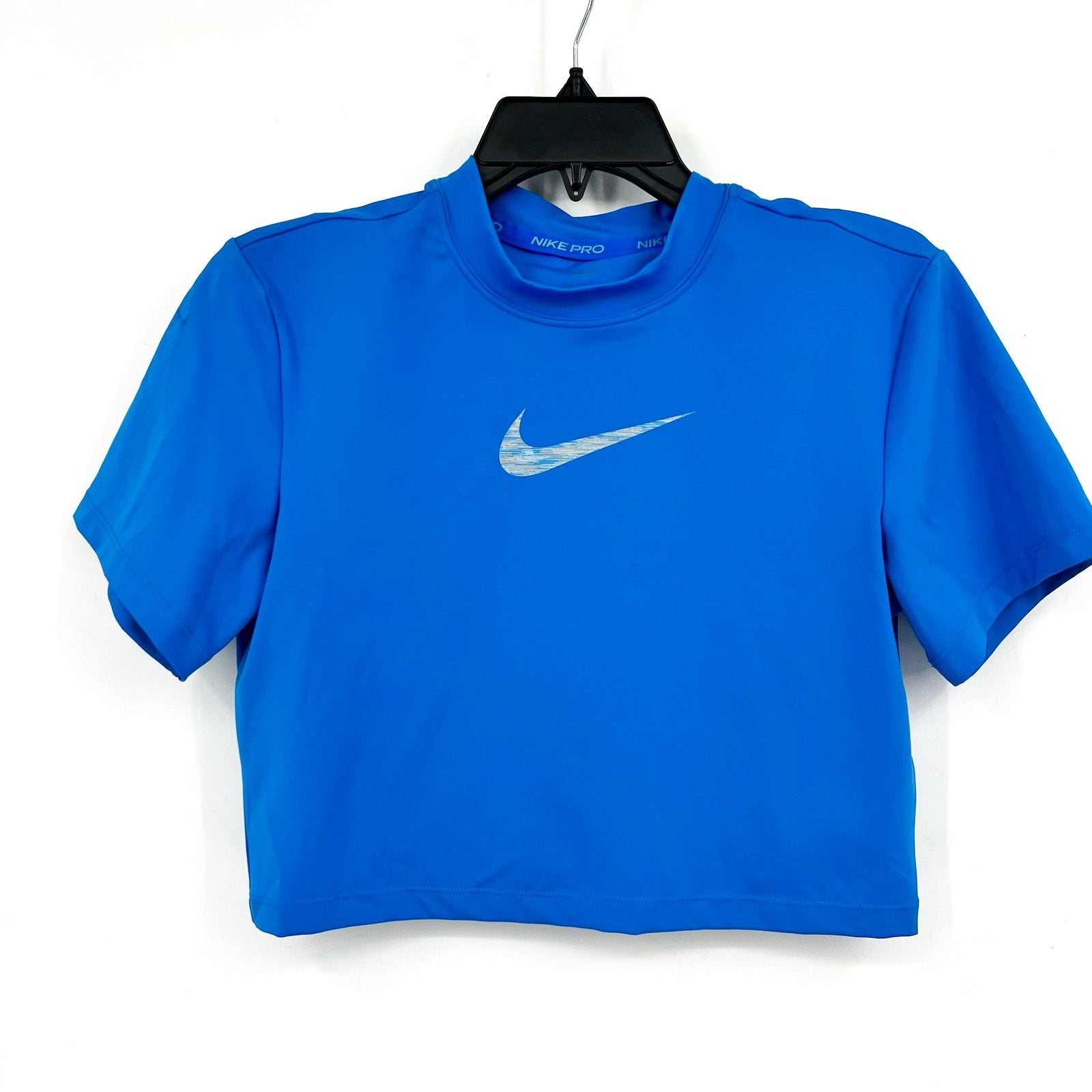 NIKE PRO Women's Dri-FIT Short-Sleeve Cropped Top Medium Royal Blue Tshirt NWT