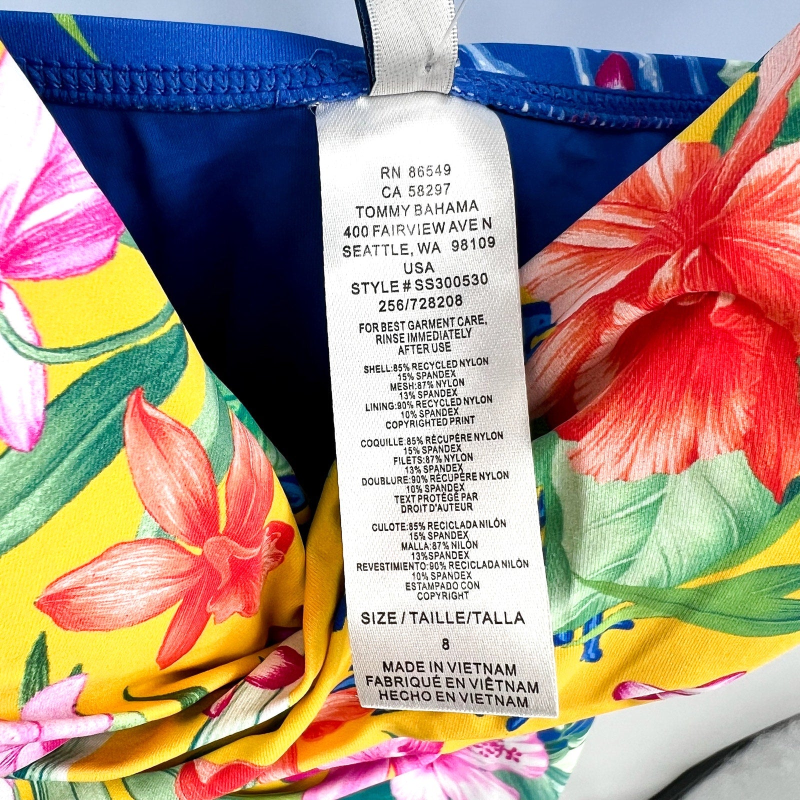 TOMMY BAHAMA Women's Isola Vita One-Piece Swimsuit Size 8 Yellow Blue Floral NWT