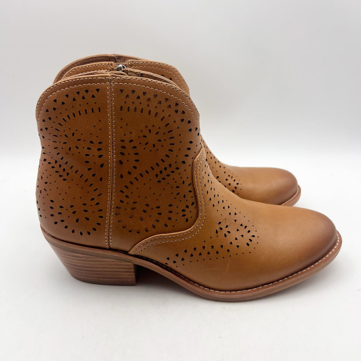 SOFFT Womens Alexia Ankle Boots Size 8 EU 39 Tan Brown Leather Booties NWOB