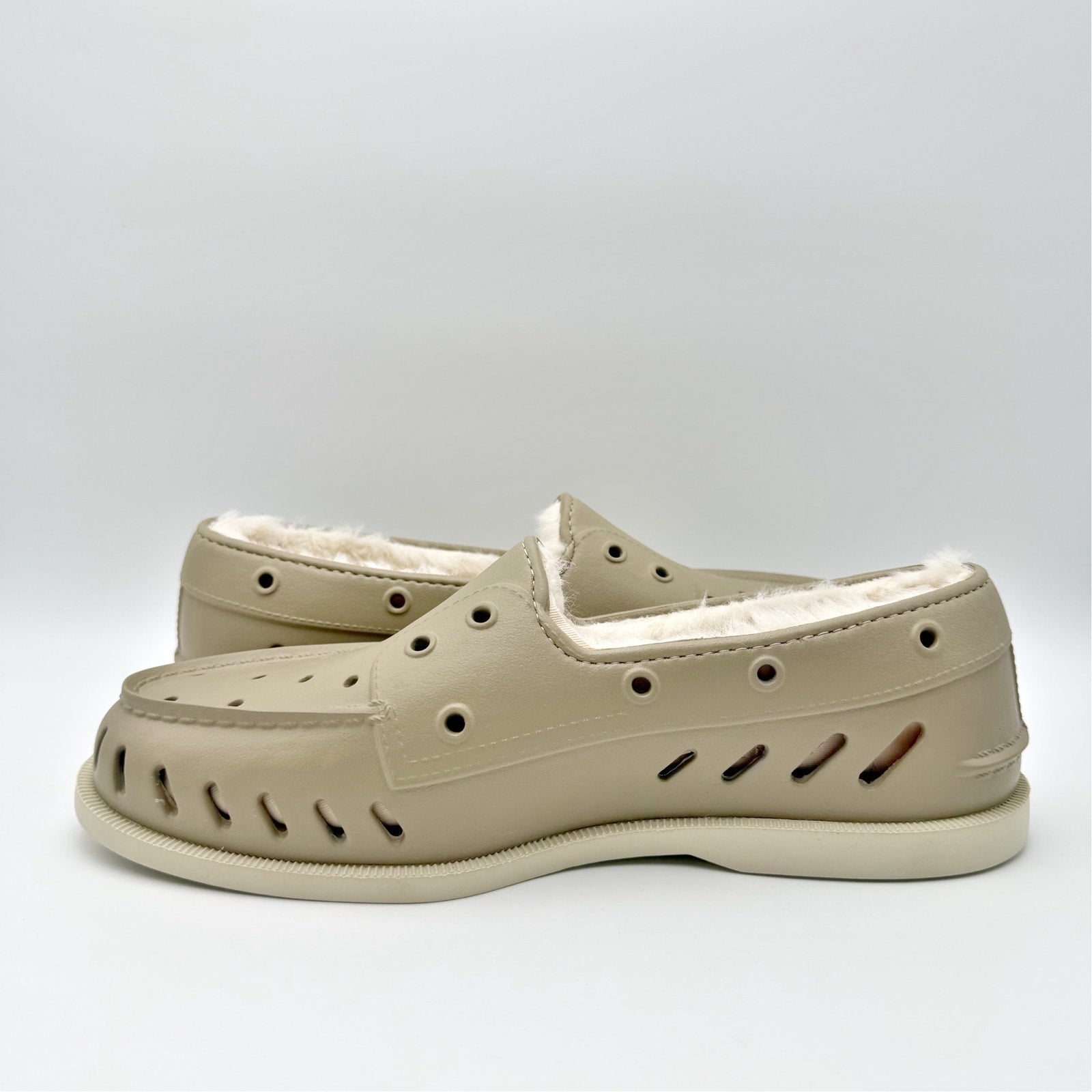 Sperry Mens Original Float Cozy Boat Shoes Size 10 EU 43 Beige Tan NWOB