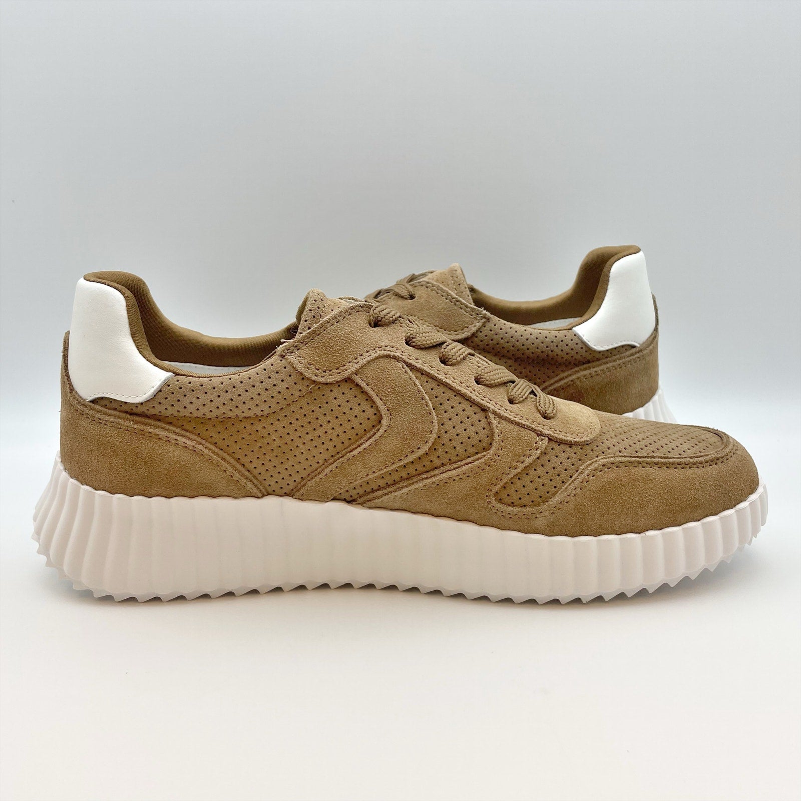 Steve Madden Women's Shereen Casual Sneakers Size 8 Brown Suede Lace-Up NIB