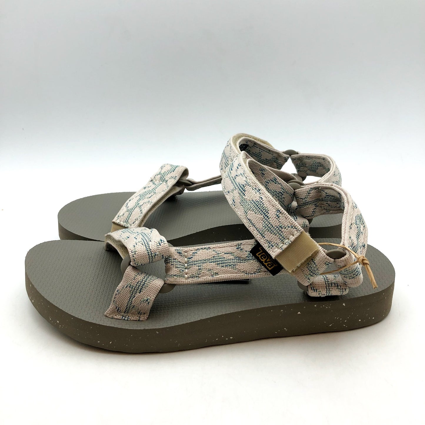 TEVA Womens Original Universal ReLoop Sandals US 8 EU 38 Feather Grey NIB
