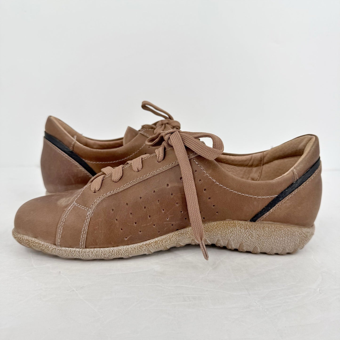 NAOT Womens Moko Oxford Sneakers EU 39 US 8 Brown Leather Slip Resistant NWOB