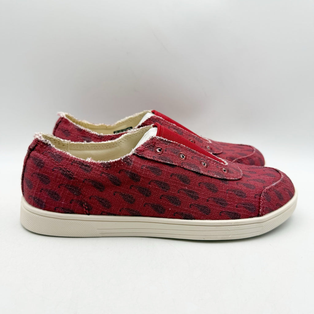 Spenco Womens Santa Maria Batik Sneakers Size 8 Red Canvas Casual Slip On NIB