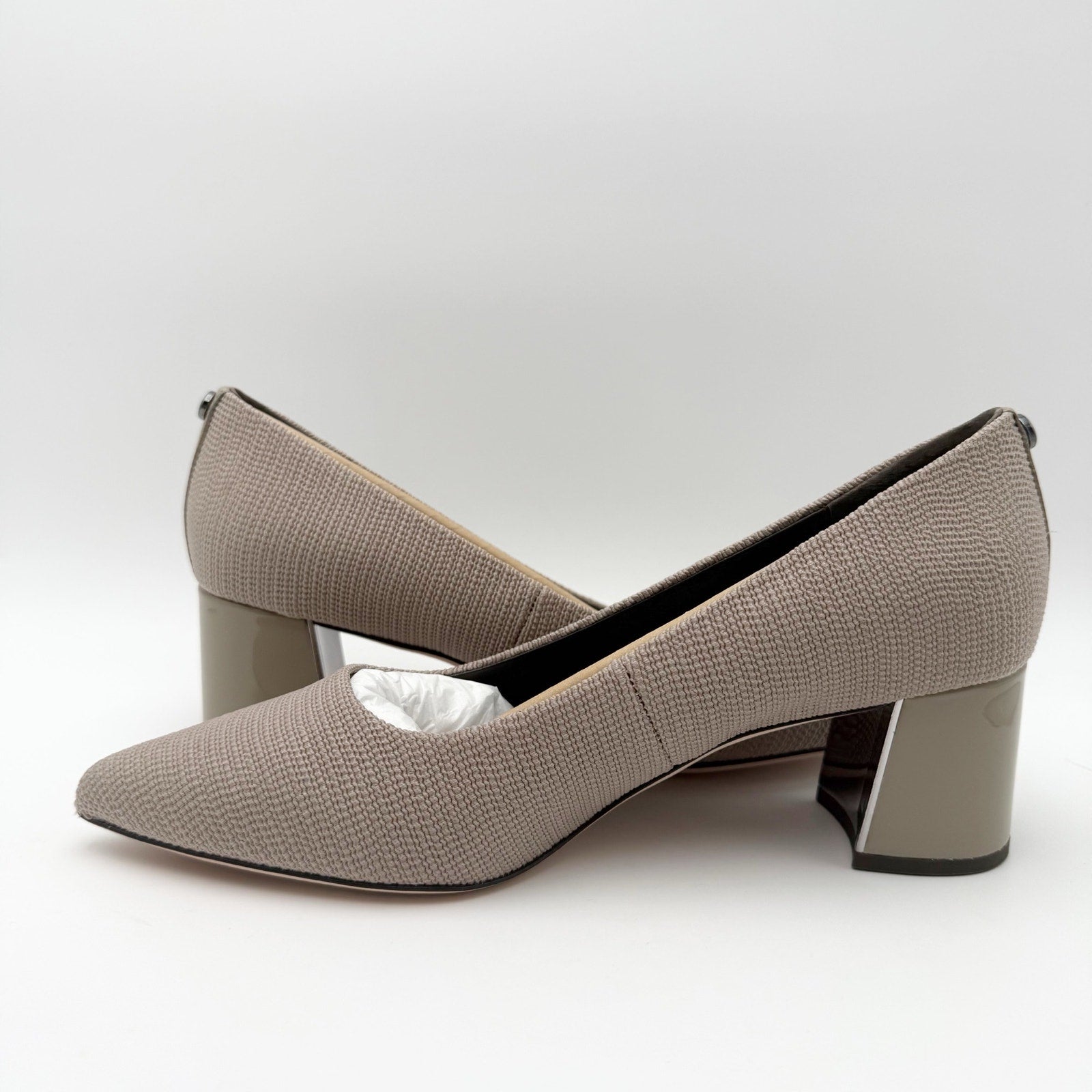 Donald Pliner Womens Suzette Heels Size 7.5 M Taupe Stretch Knit Pumps NIB