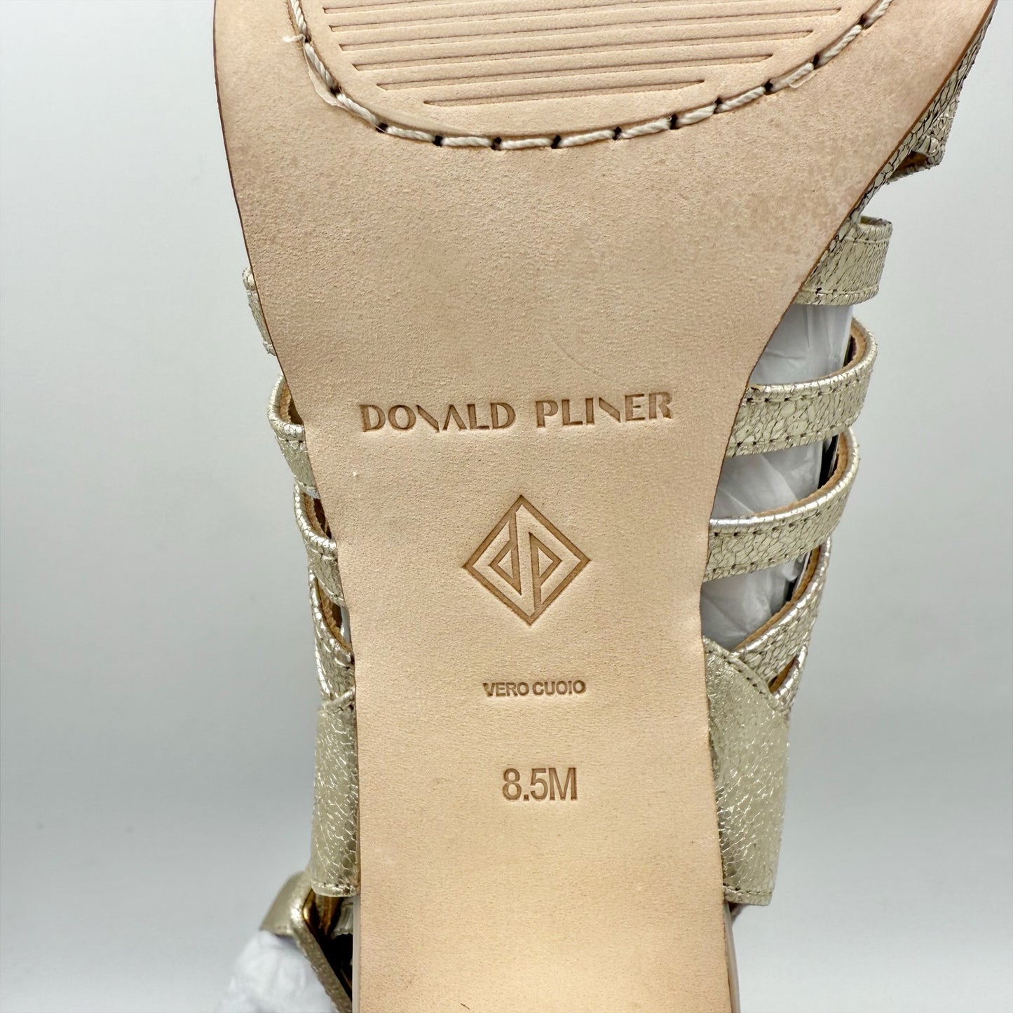 Donald Pliner Womens Sevanna Heeled Sandals US 8.5 M Gold Metallic Leather NIB