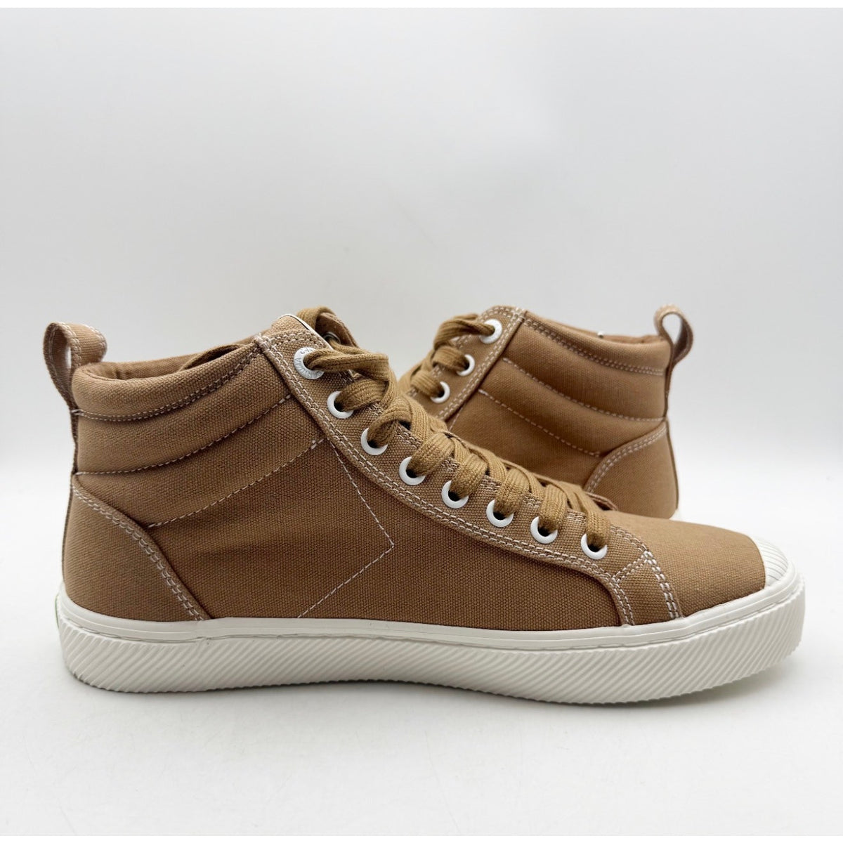 Cariuma OCA High Top Sneakers Mens 9 Womens 10.5 Tan Brown Canvas Contrast NIB