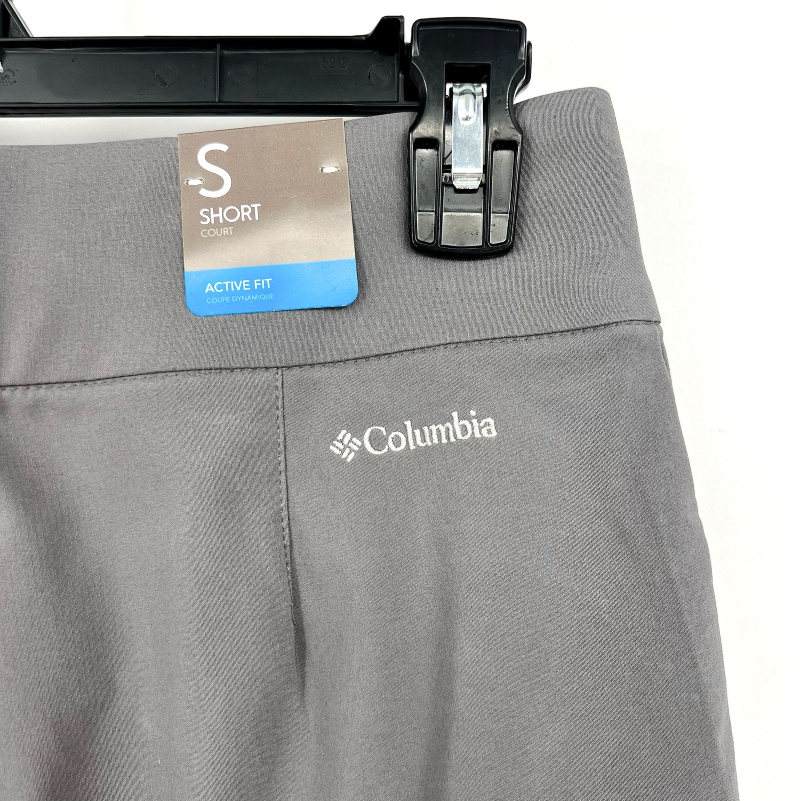 COLUMBIA Women's All Seasons Shorts Small Gray 9" Inseam Omni Shade UPF 50 NWT