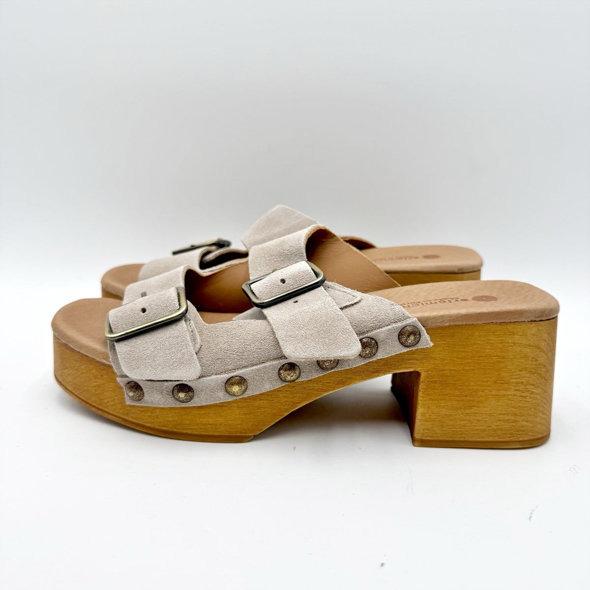 Eric Michael Womens Austin Clogs Sandals EU 38 US 7-7.5 Beige Grey Suede NWOB