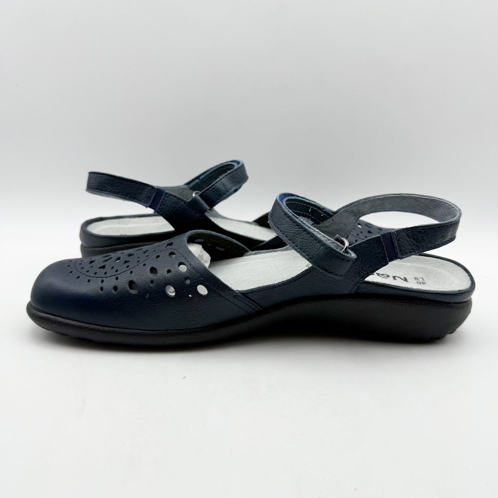 Naot Womens Arataki Flat Sandals EU 40 US 9 Blue Ink Leather NIB