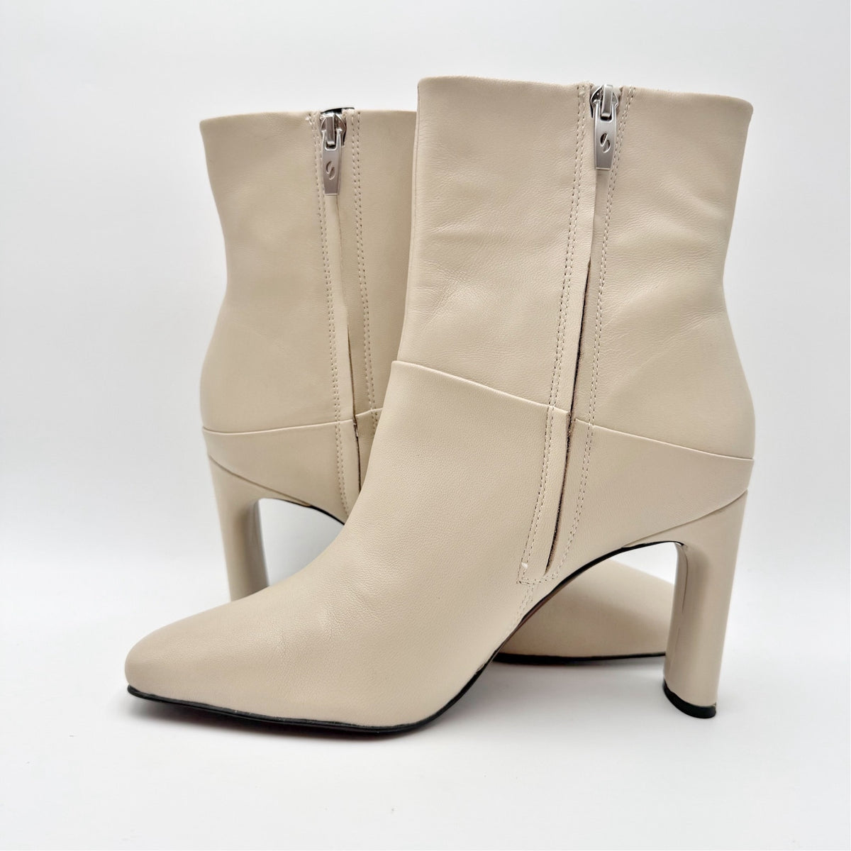 Franco Sarto Womens Flexabooty Ankle Boots Size 8.5 M Cream Leather Heels NIB