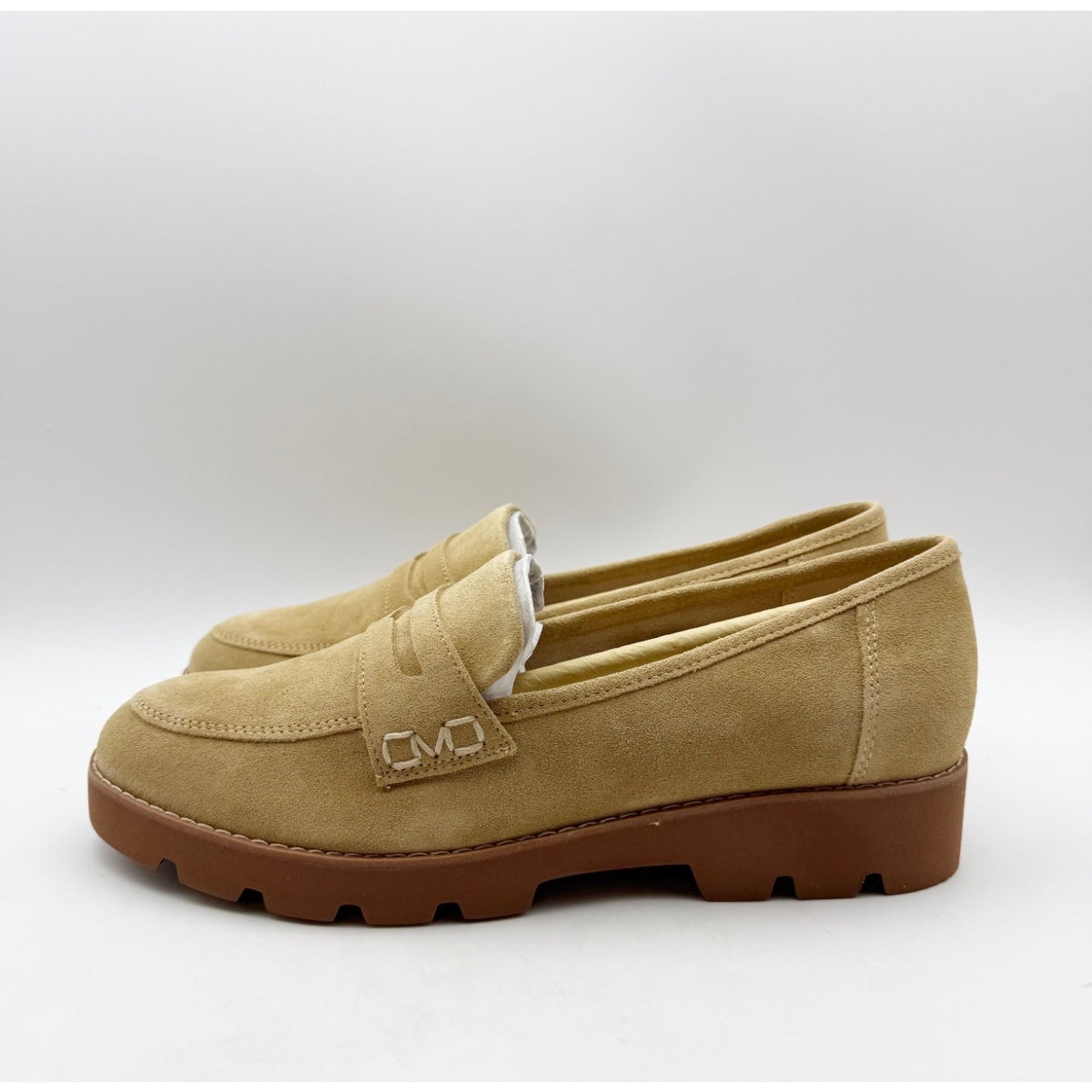 Vionic Women's Cheryl ll Loafers Size 8.5 M EU 39 Tan Sand Seude NIB