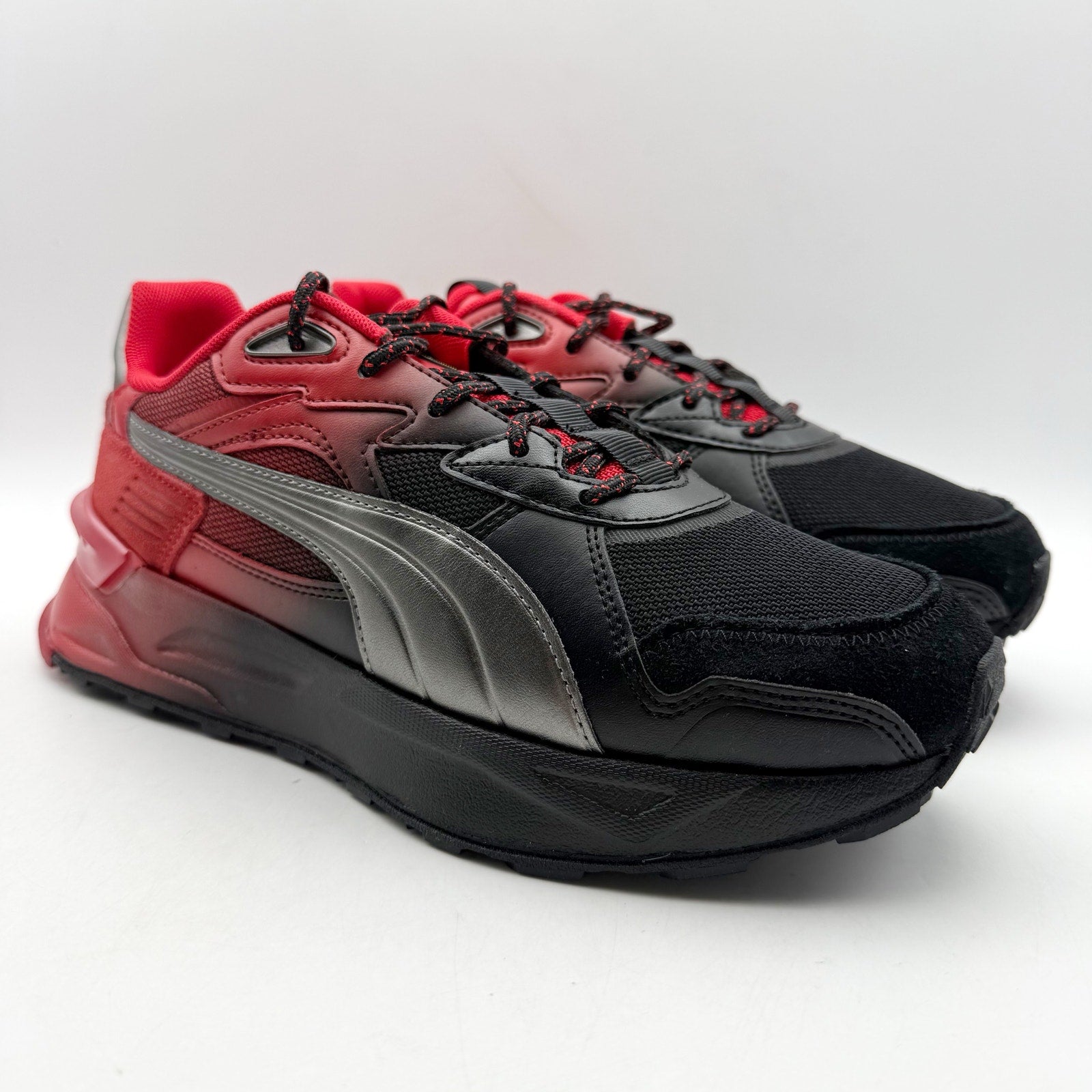 Puma Mens Ferrari Mirage Sport Sneakers US 7 EU 39 Black Red Athletic NIB