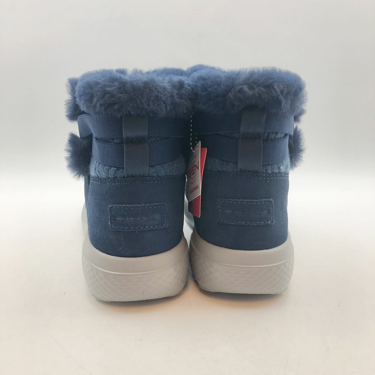 Skechers Womens On-the-GO City Boots 6 WIDE Navy Blue Water Repellent Suede NIB