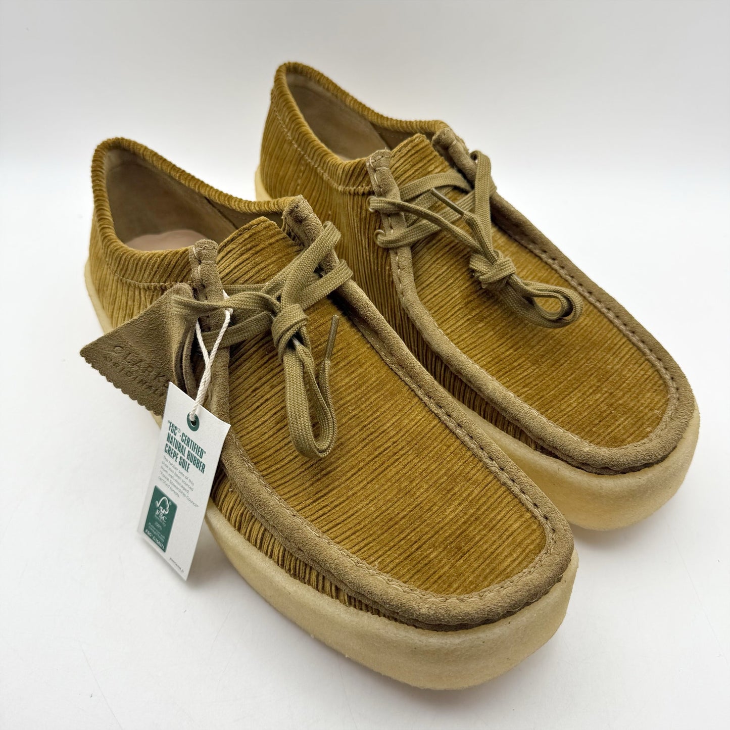 Clarks Mens Wallabee Cup Moccasin Loafers US 13 M Tan Corduroy Nubuck NIB