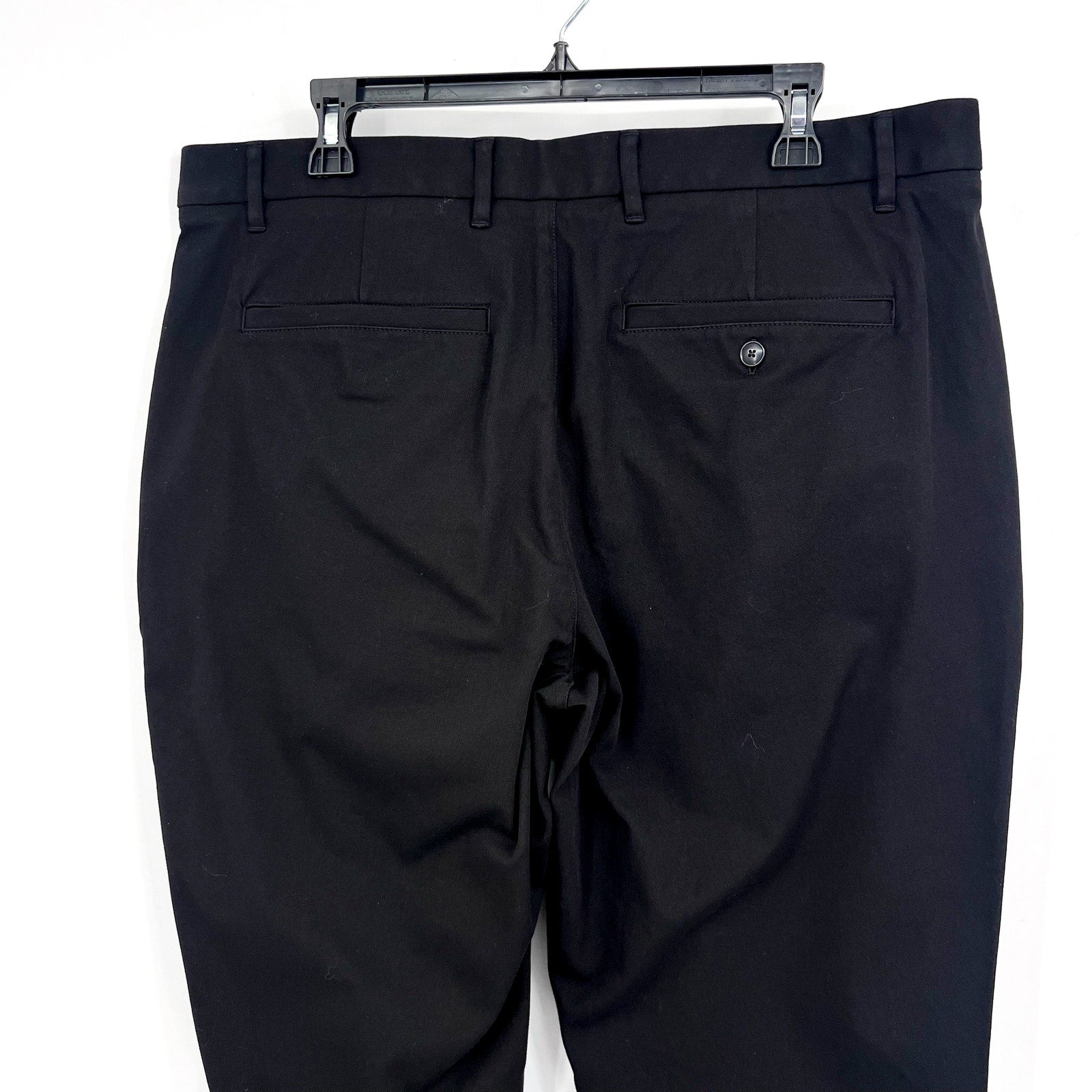 EVERLANE Uniform Mens Performance Chino Pants 36x34 Black Athletic Fit NWT