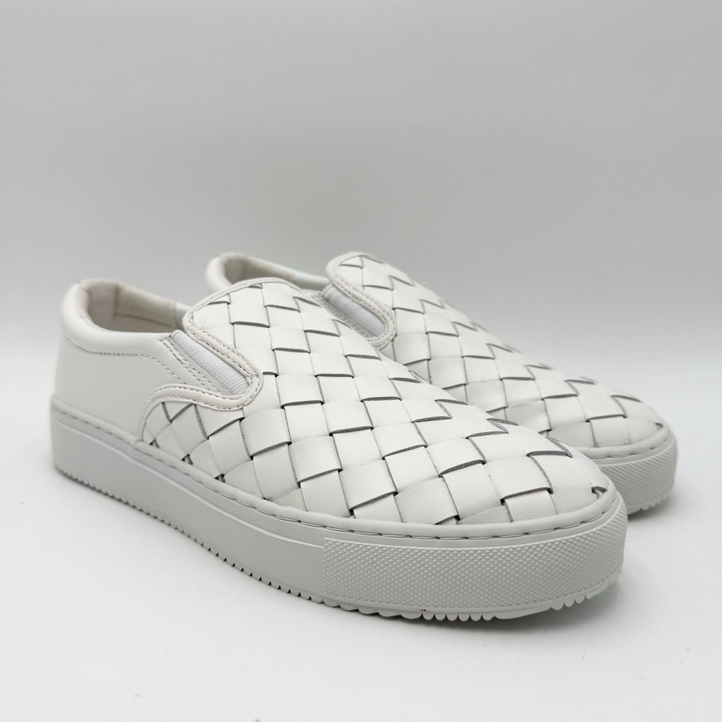 Marc Fisher LTD Womens Calla Casual Sneakers Size 8.5 M White Woven Leather NIB
