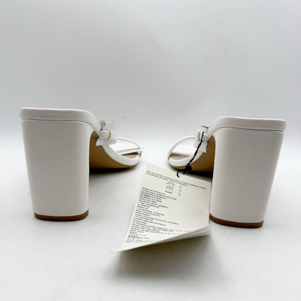 The Drop Womens Avery Heeled Sandals Size 7 White 2-Strap Block Heel NWOB